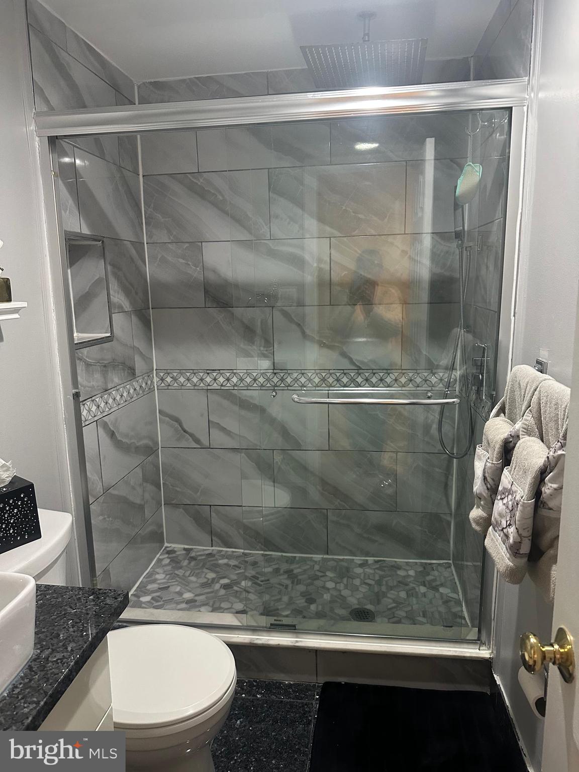 ELAN MEWS - Residential