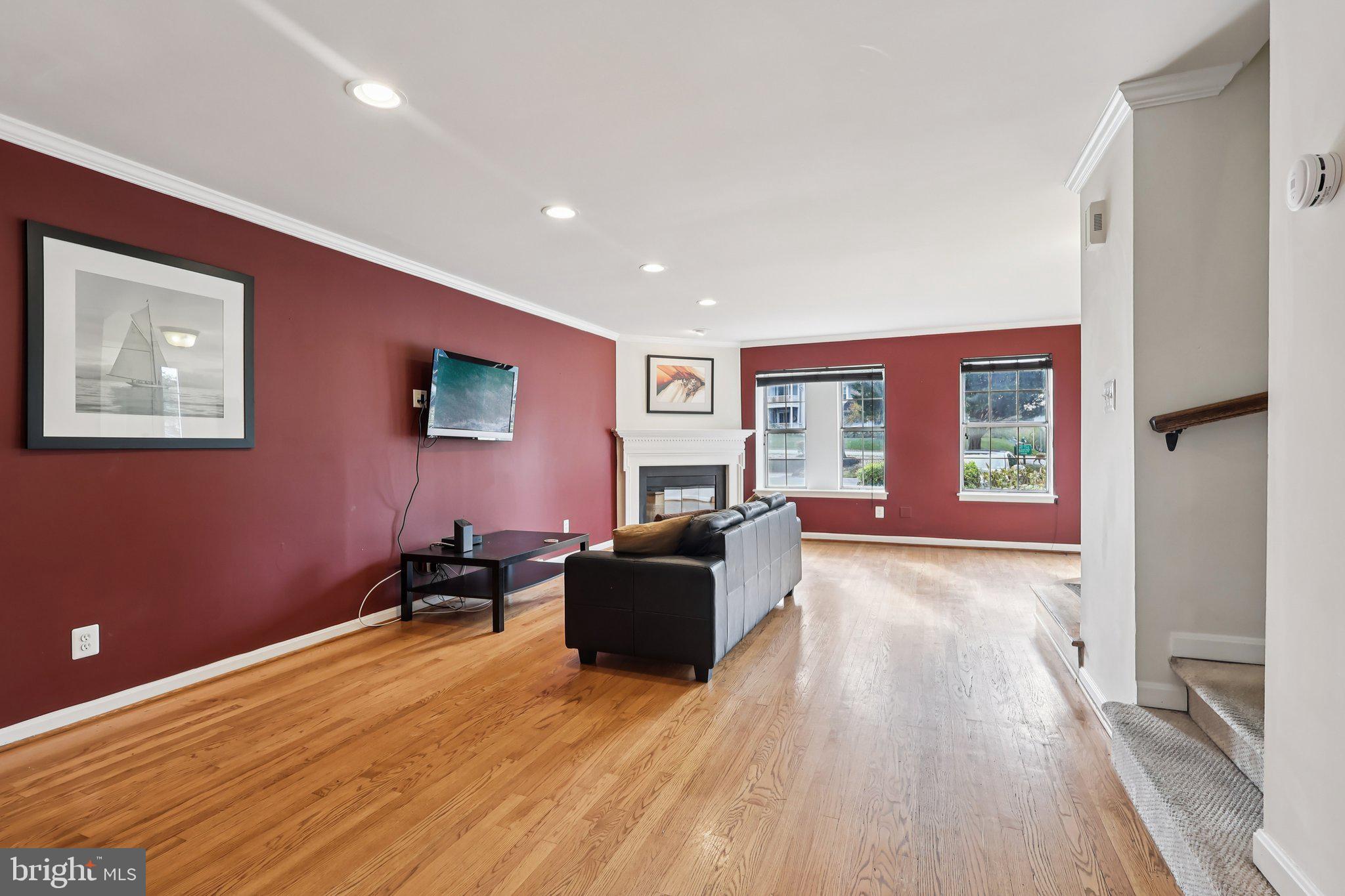 737 BRADFORD TERRACE 252