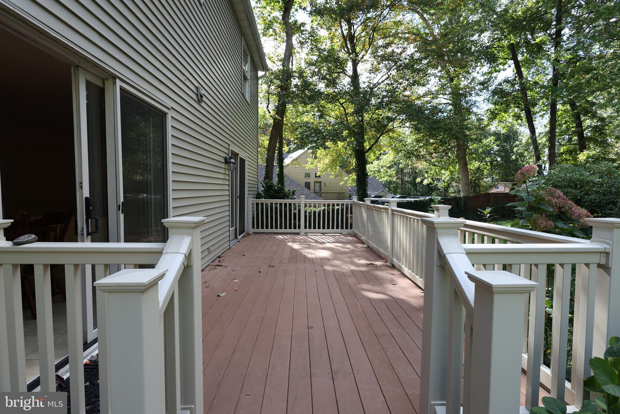 909 HIDDEN HOLLOW DRIVE