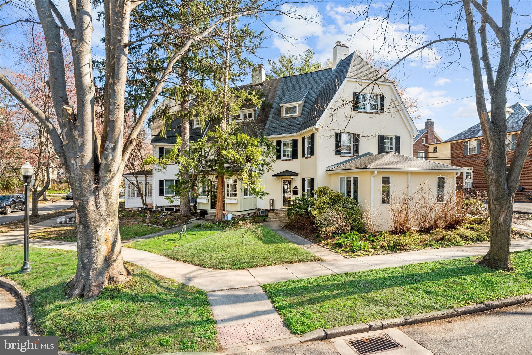 WAWASET PARK - Residential