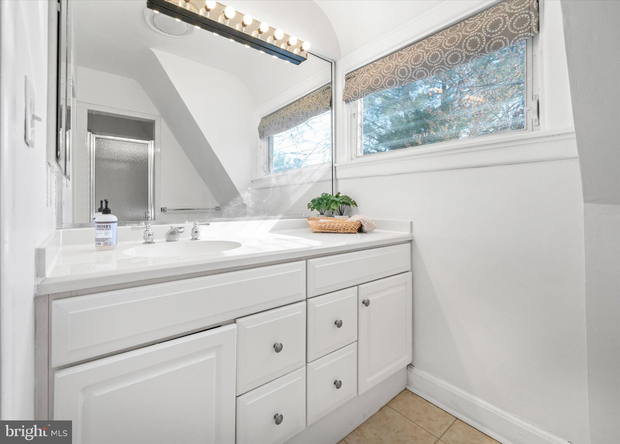 WAWASET PARK - Residential