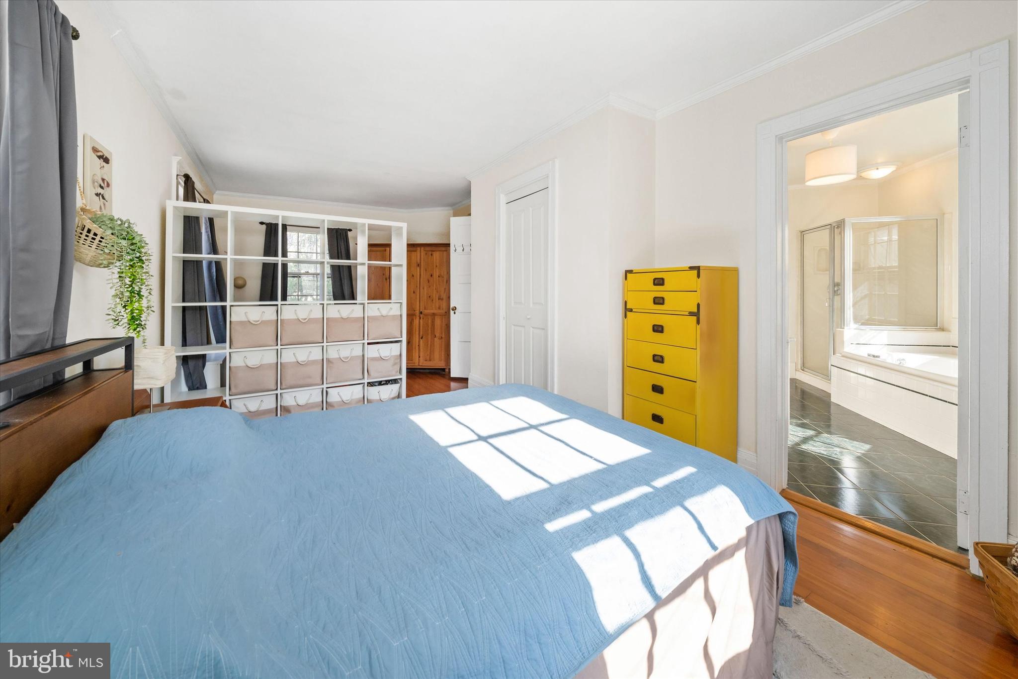 WAWASET PARK - Residential