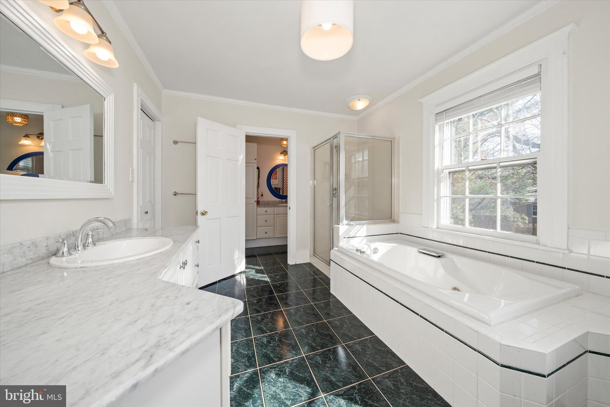 WAWASET PARK - Residential