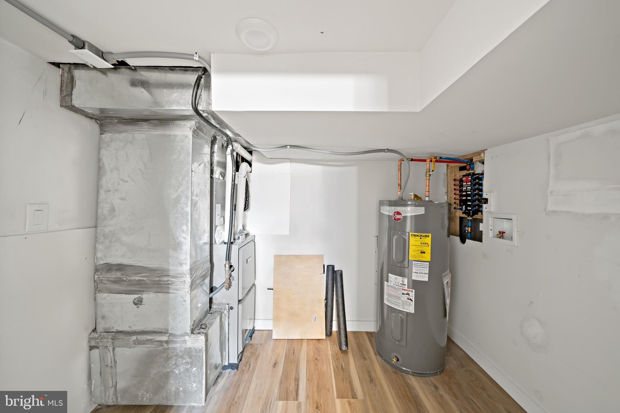 PORT RICHMOND - Residential