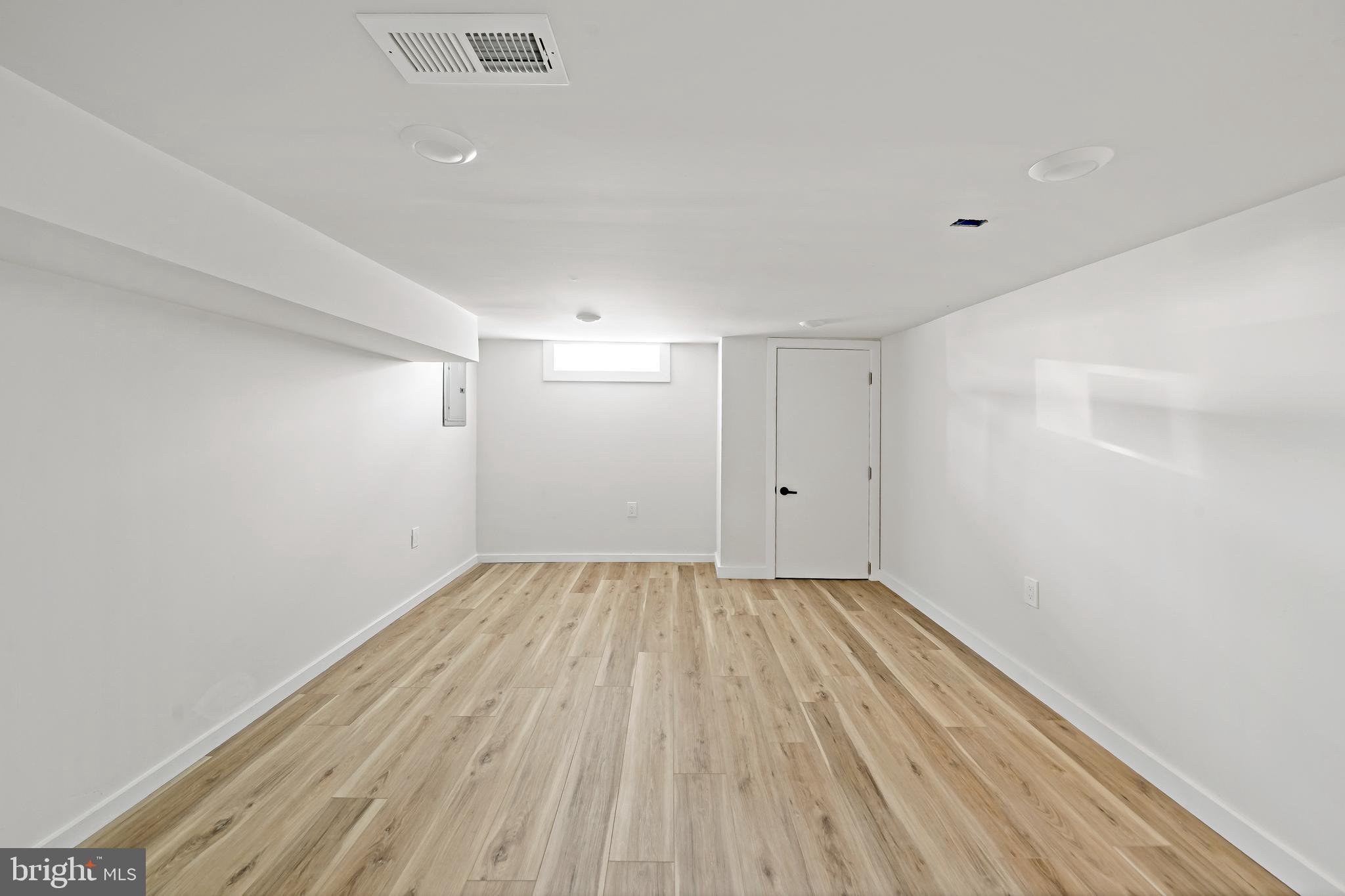 PORT RICHMOND - Residential