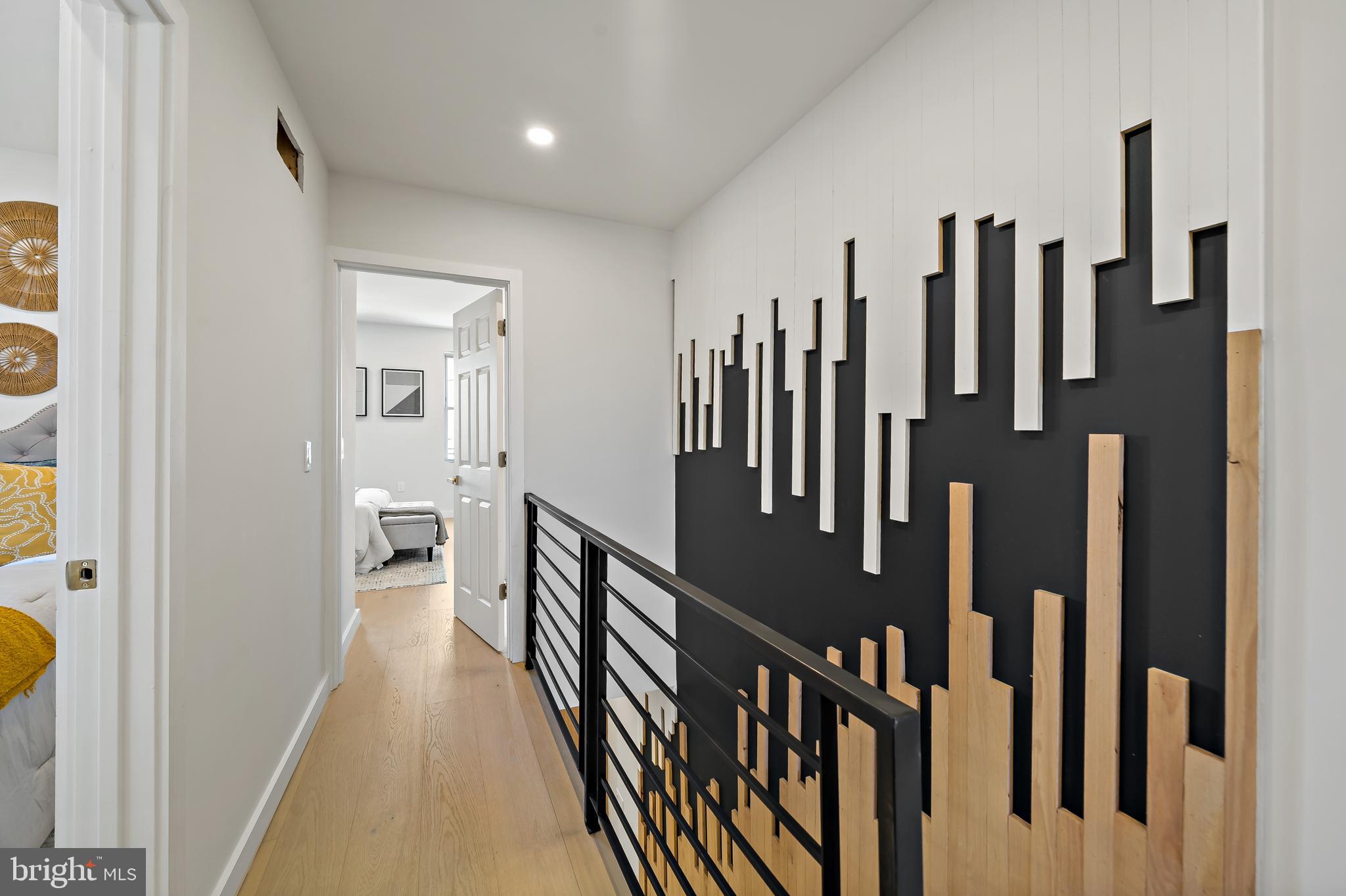 PORT RICHMOND - Residential