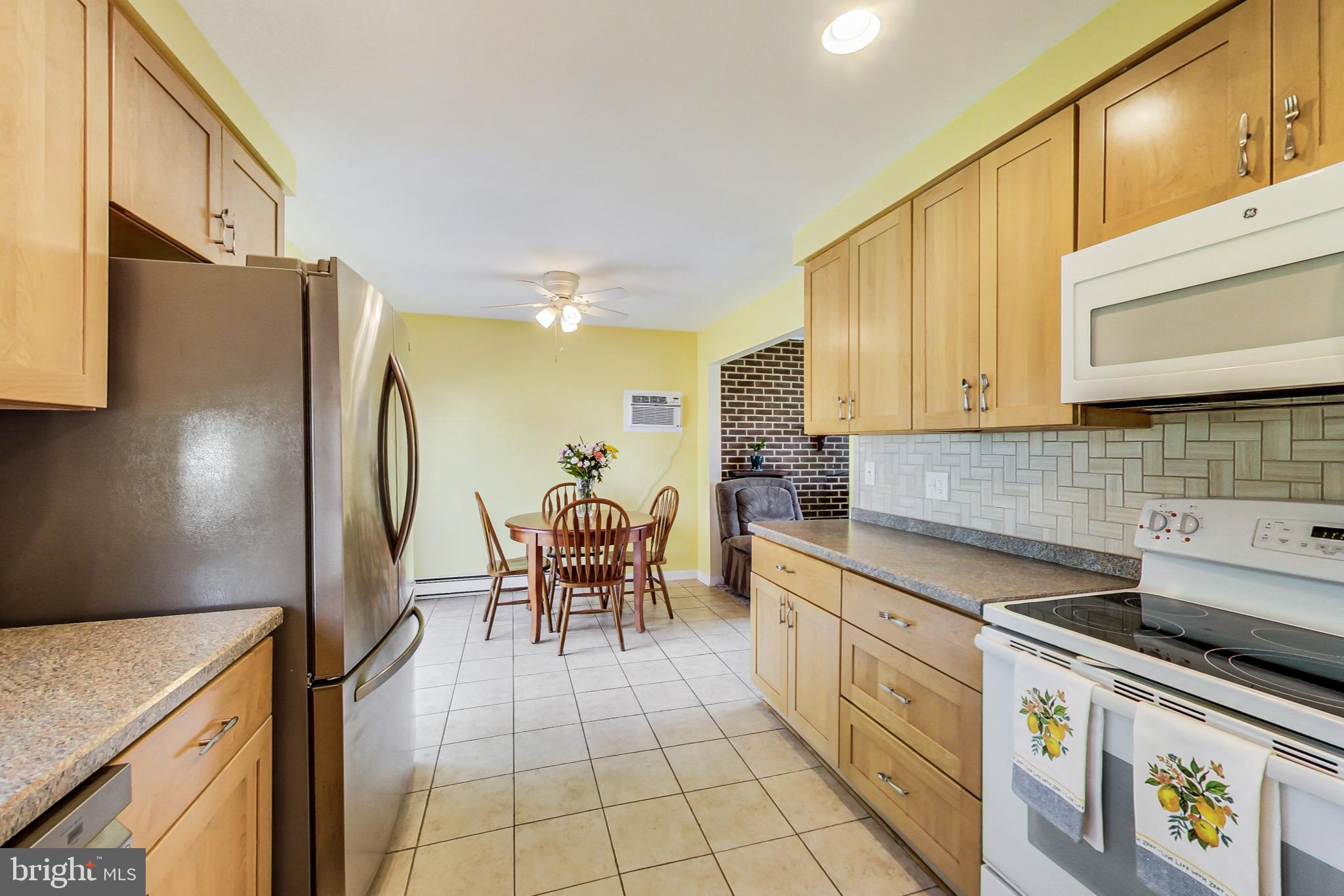 CRESTVIEW ESTATES - Residential