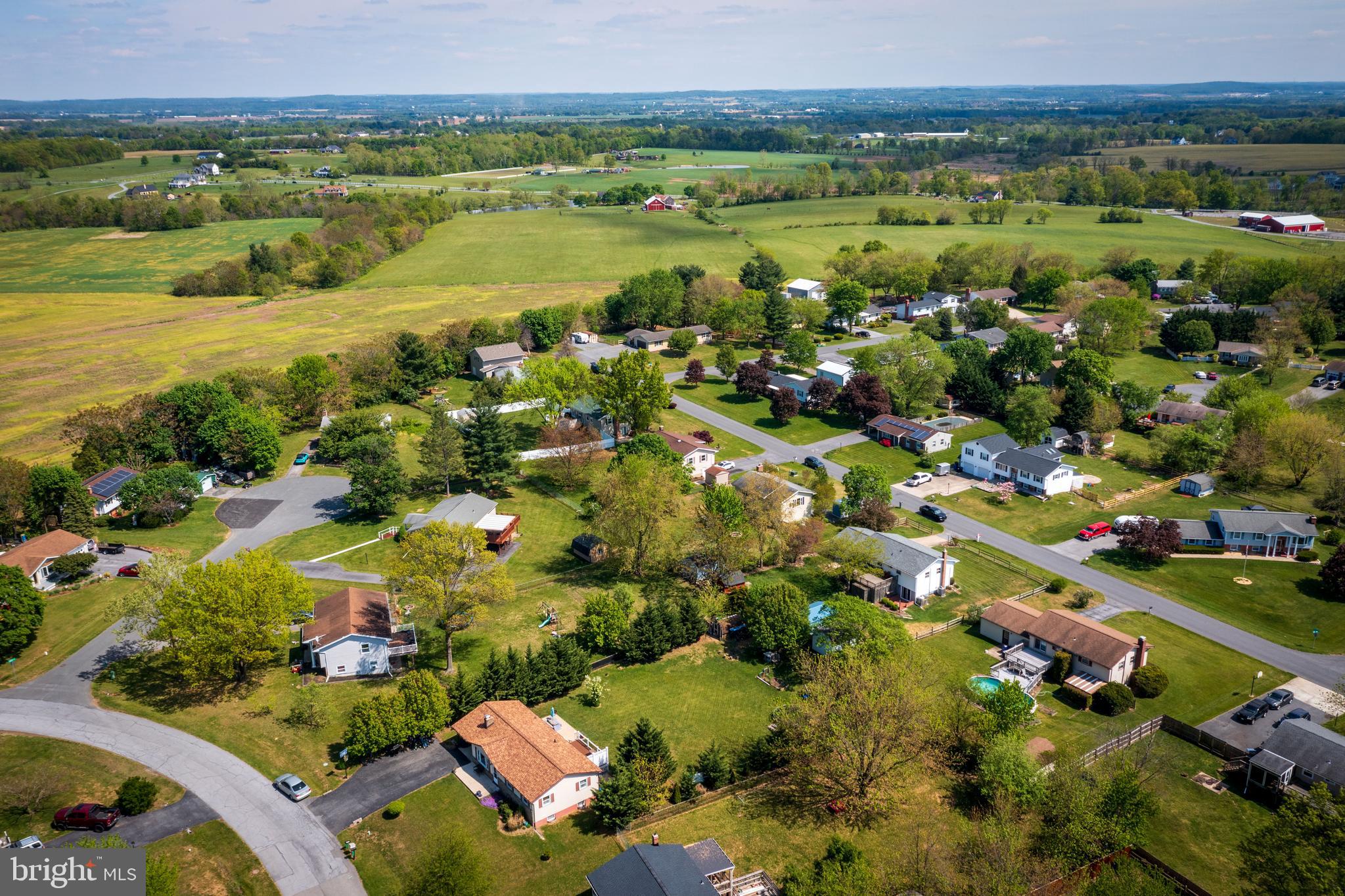 CRESTVIEW ESTATES - Residential