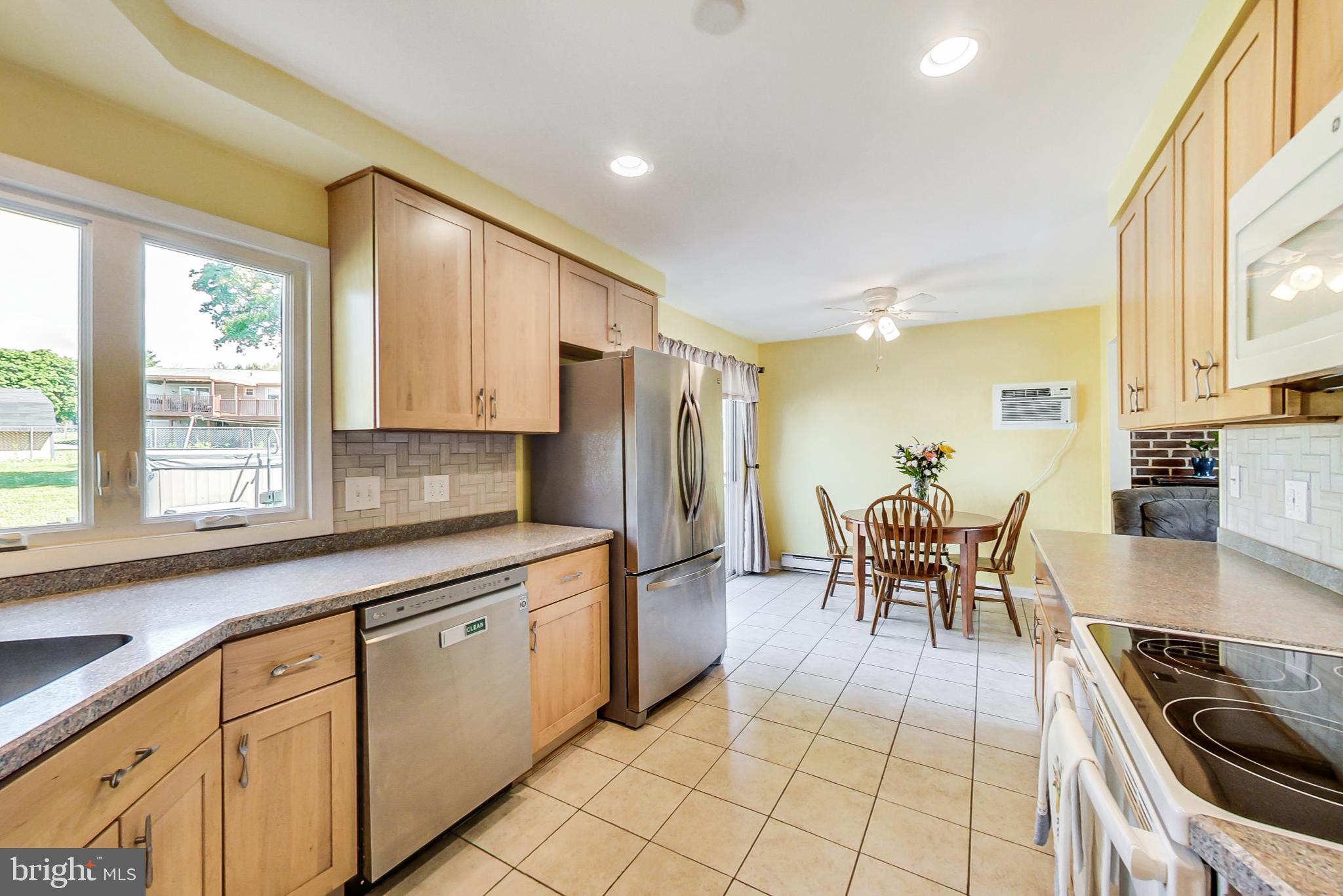 CRESTVIEW ESTATES - Residential