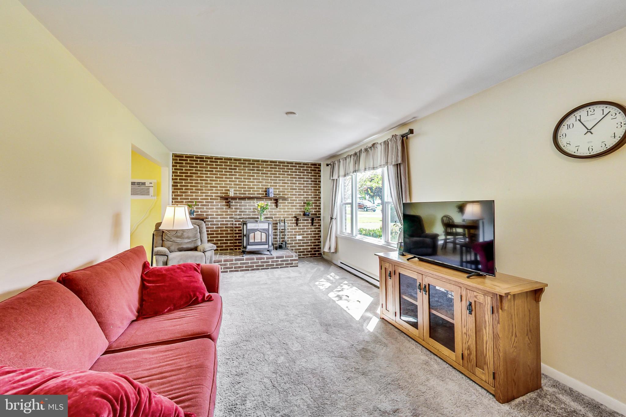 CRESTVIEW ESTATES - Residential