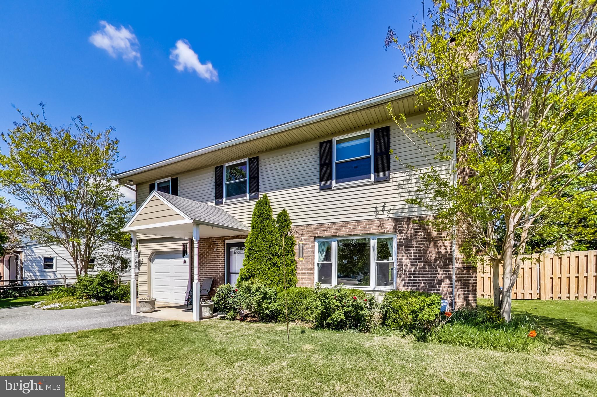 CRESTVIEW ESTATES - Residential