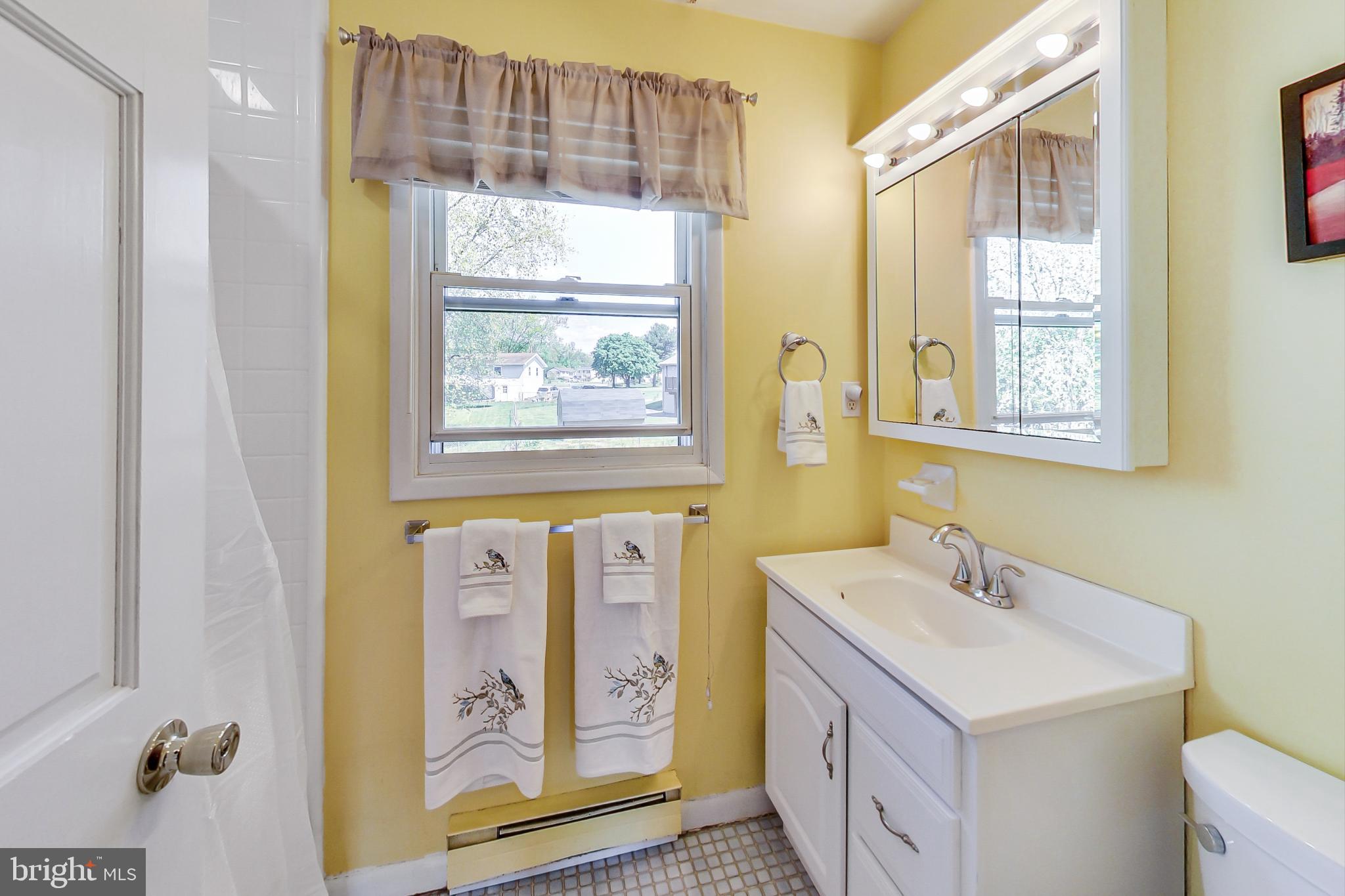 CRESTVIEW ESTATES - Residential