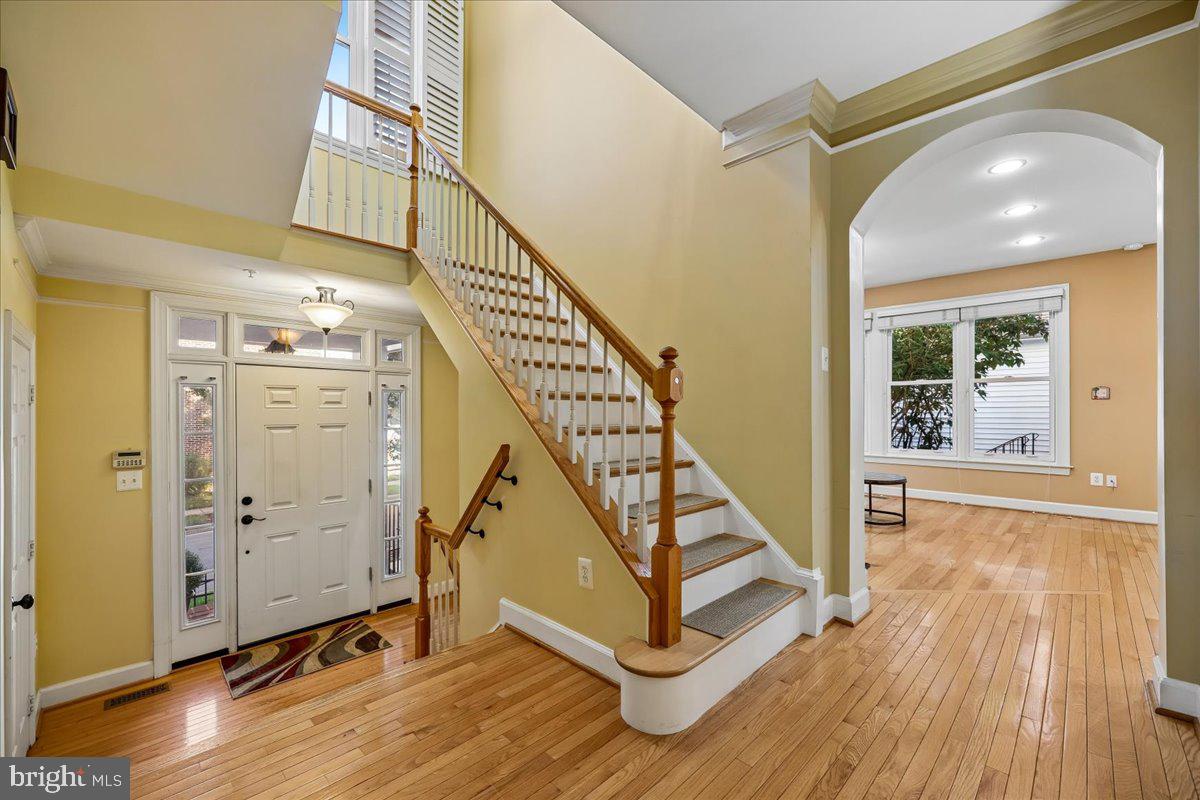 611 PLEASANT DRIVE