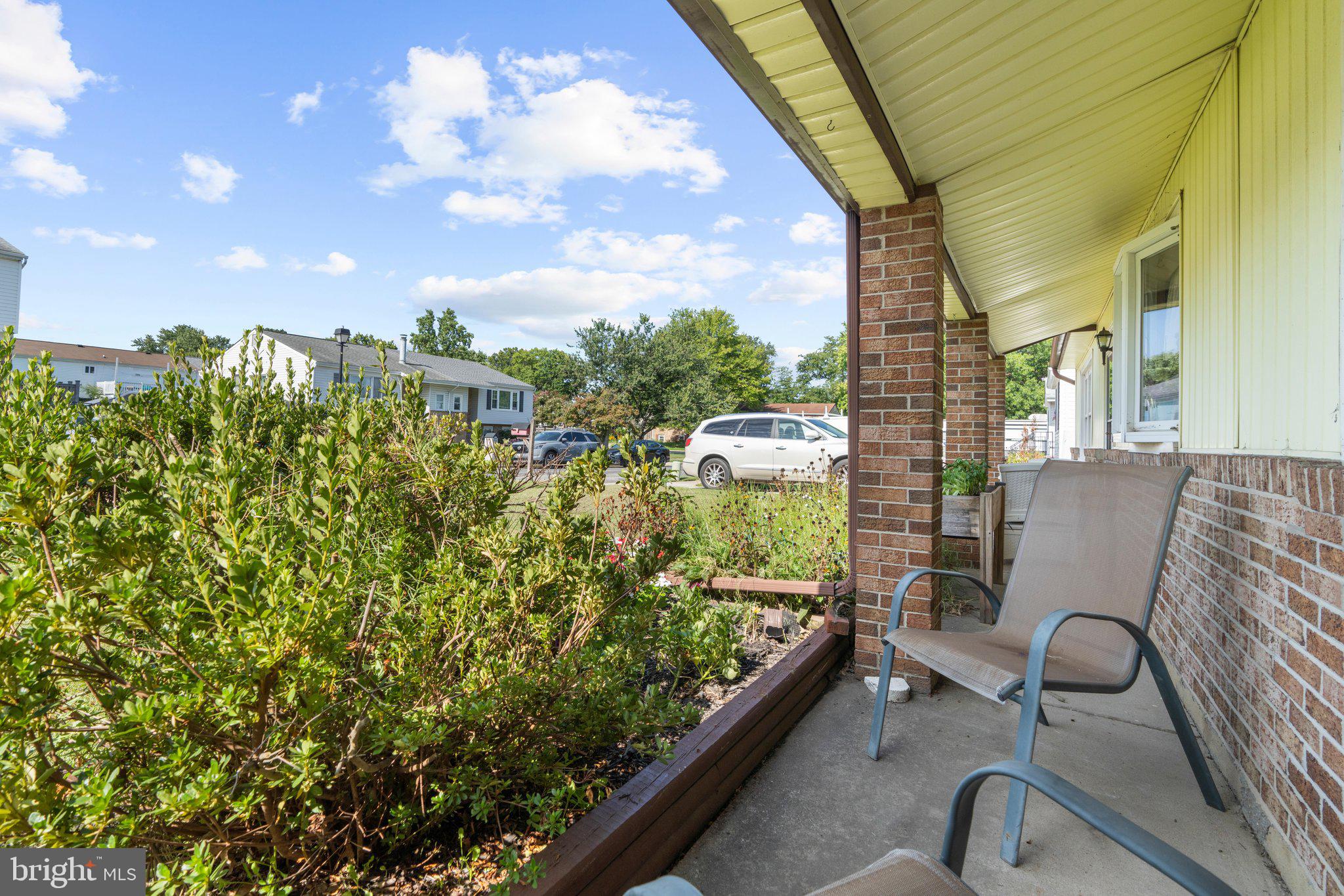 1085 FITZ COURT