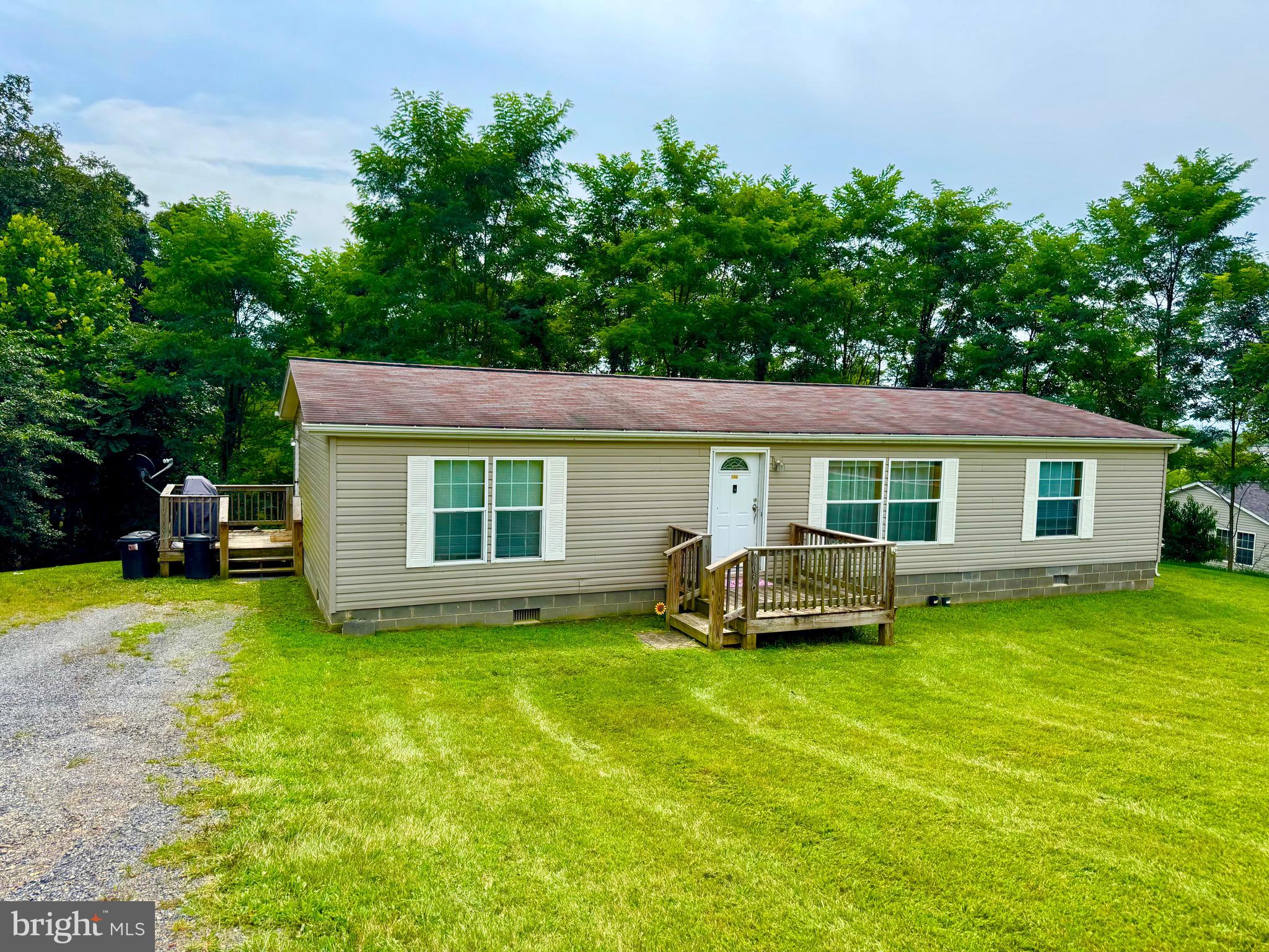 HIGH POINT - Residential