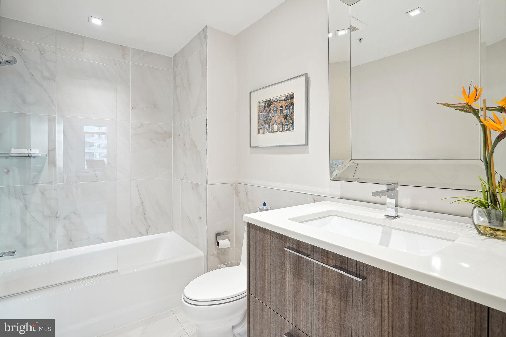 SOMERSET HOUSE CONDOS - Residential