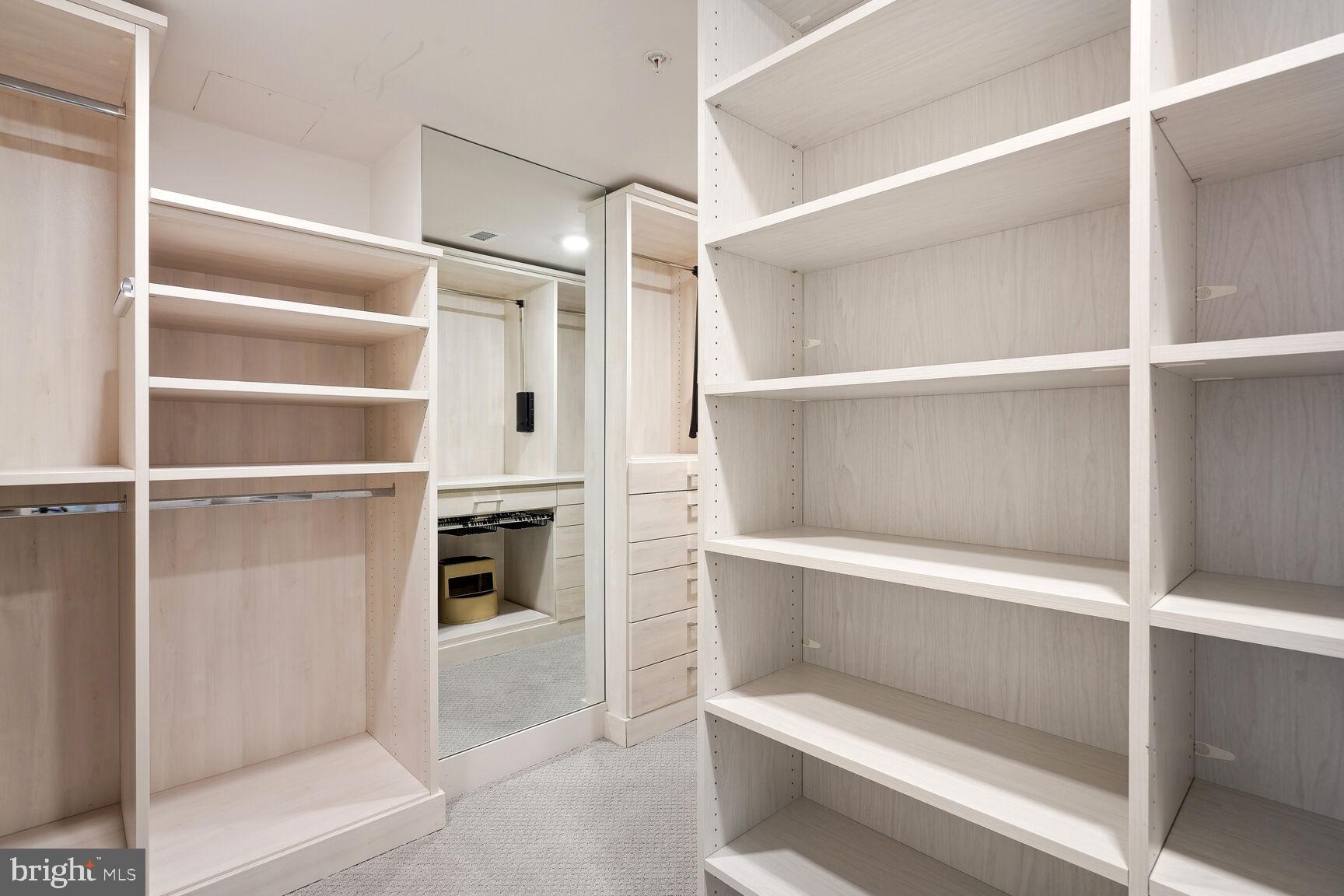 SOMERSET HOUSE CONDOS - Residential