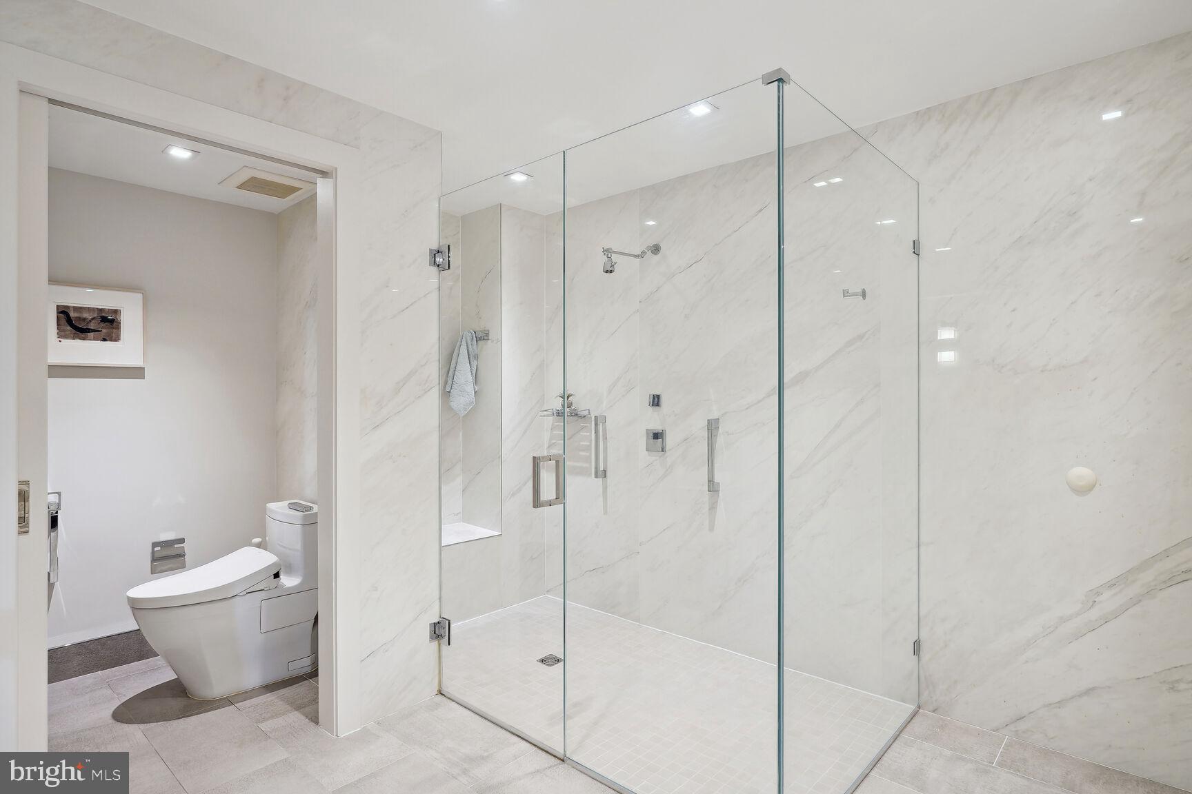 SOMERSET HOUSE CONDOS - Residential