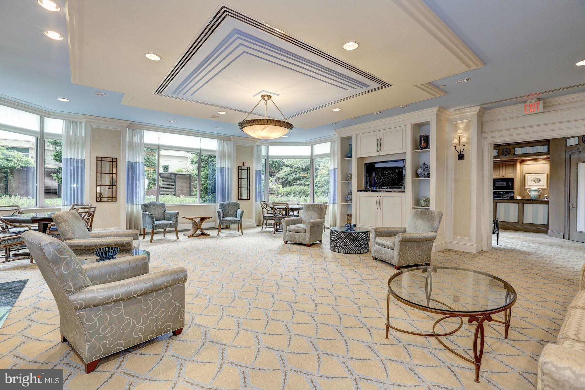 SOMERSET HOUSE CONDOS - Residential