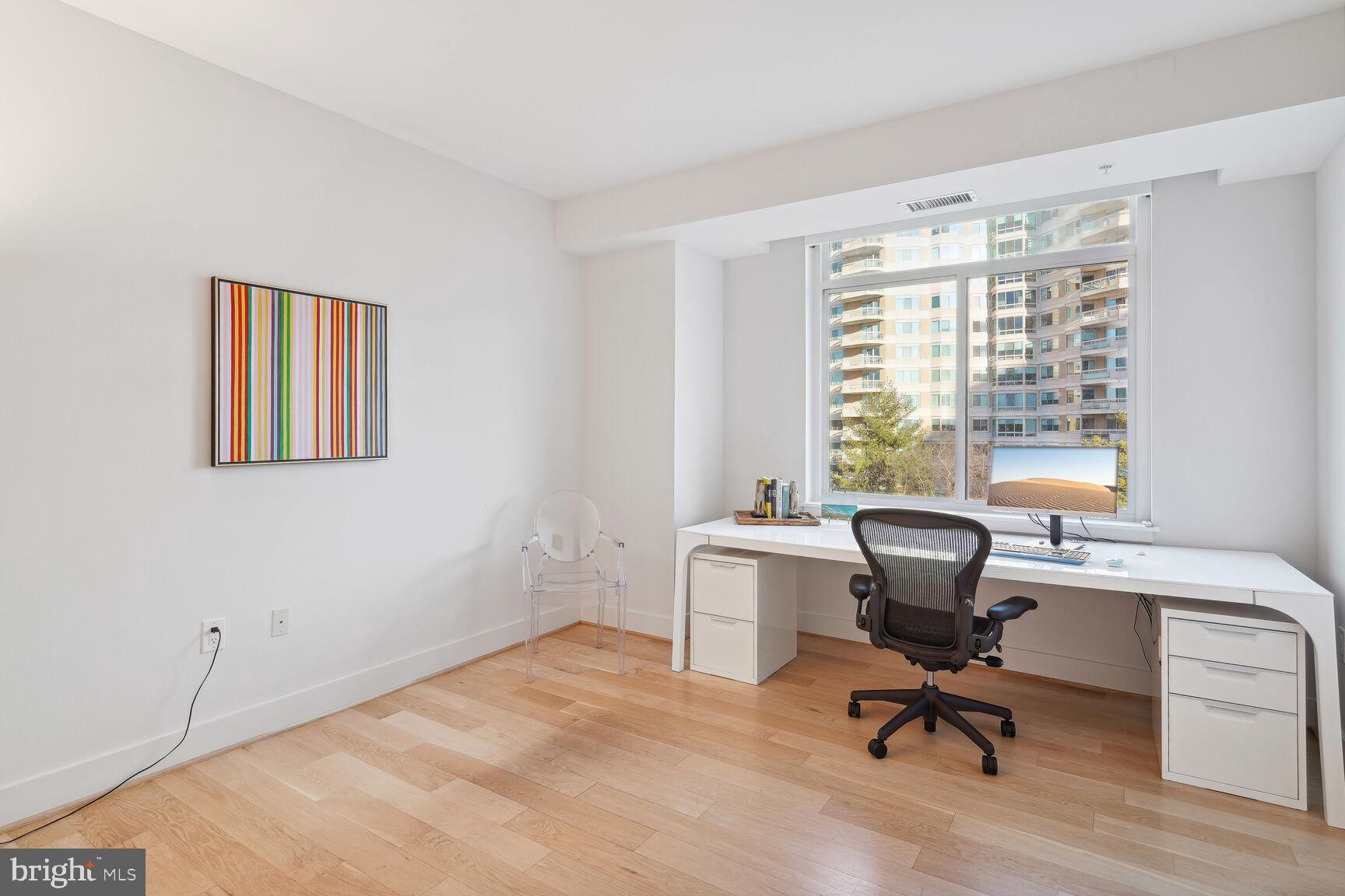 SOMERSET HOUSE CONDOS - Residential