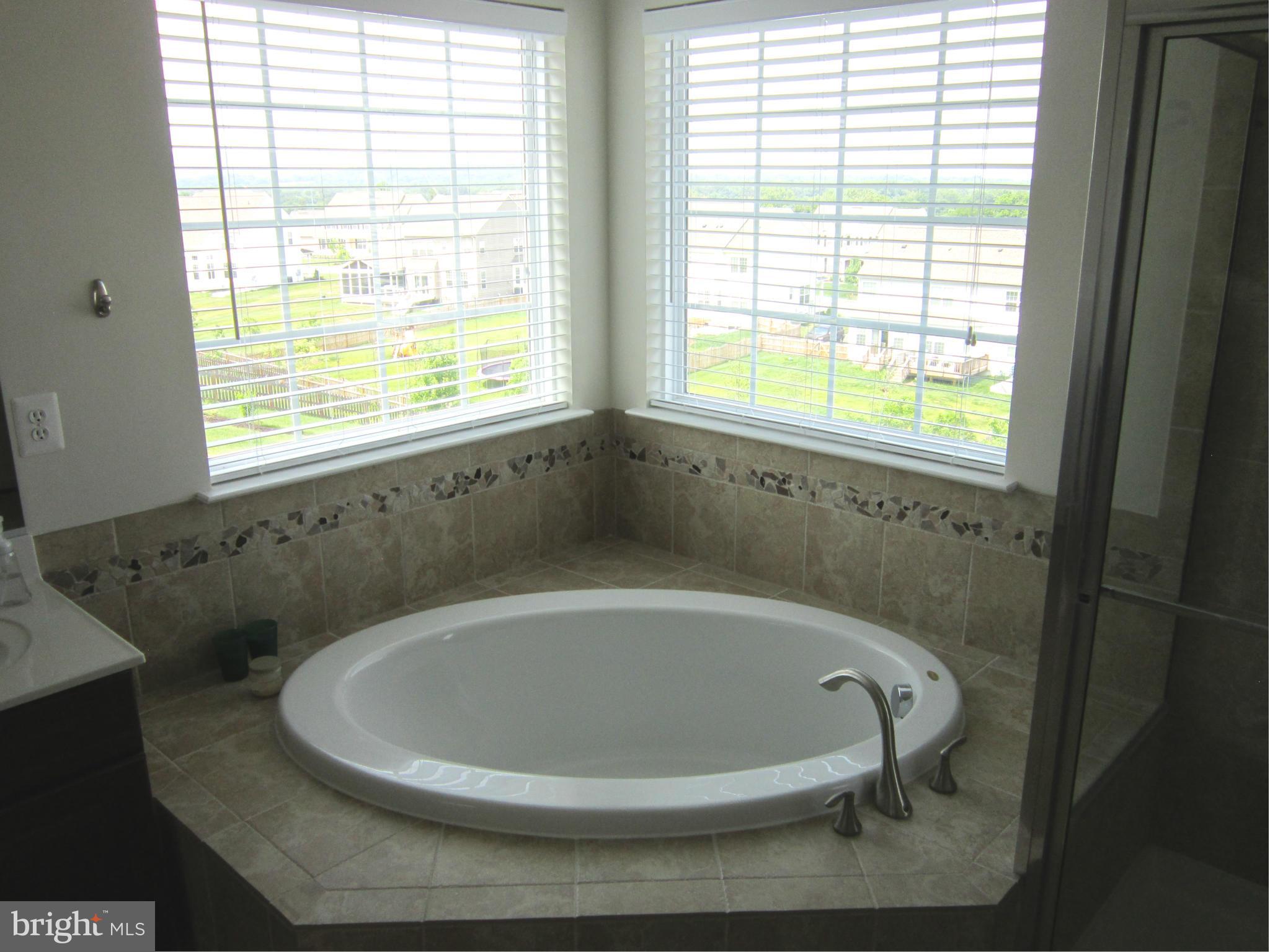 ELYSIAN HEIGHTS - Residential