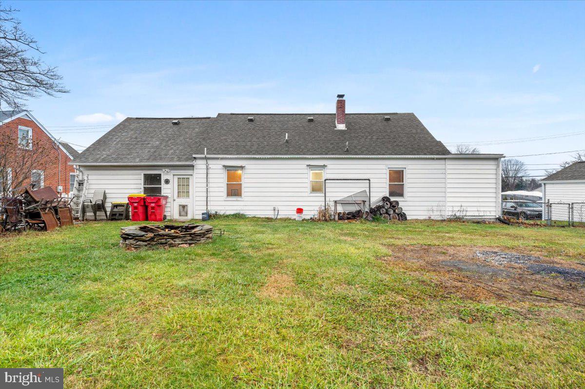 HALFWAY - Residential