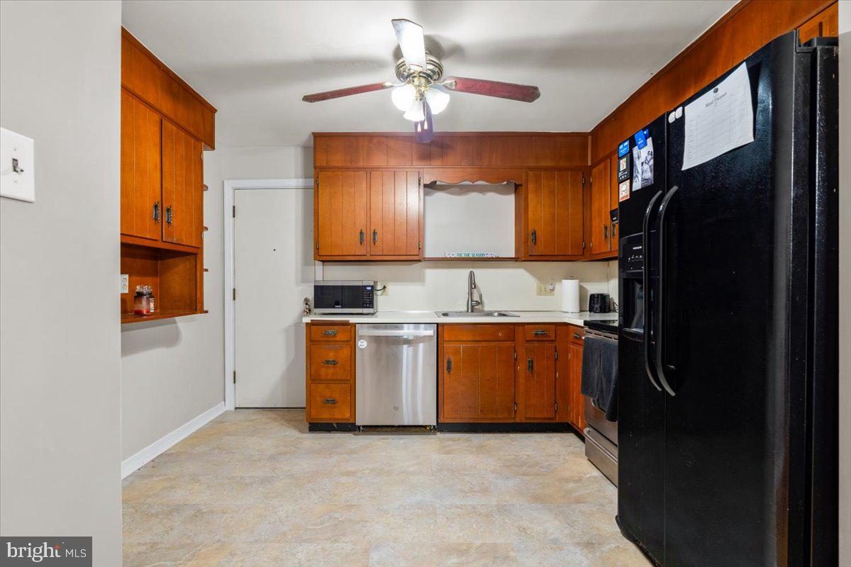 HALFWAY - Residential