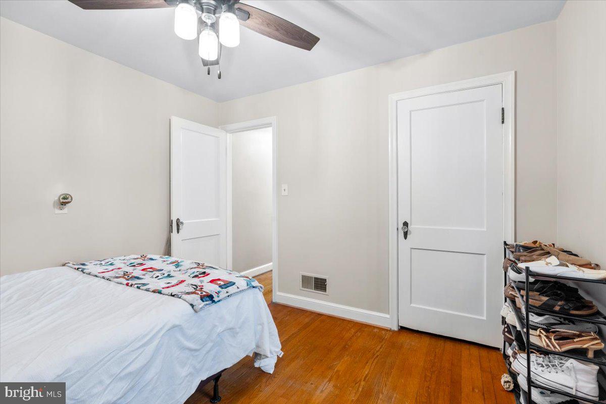 HALFWAY - Residential