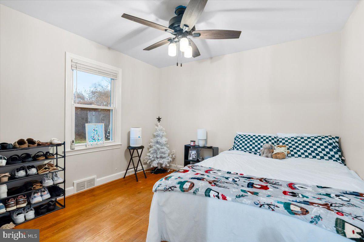 HALFWAY - Residential