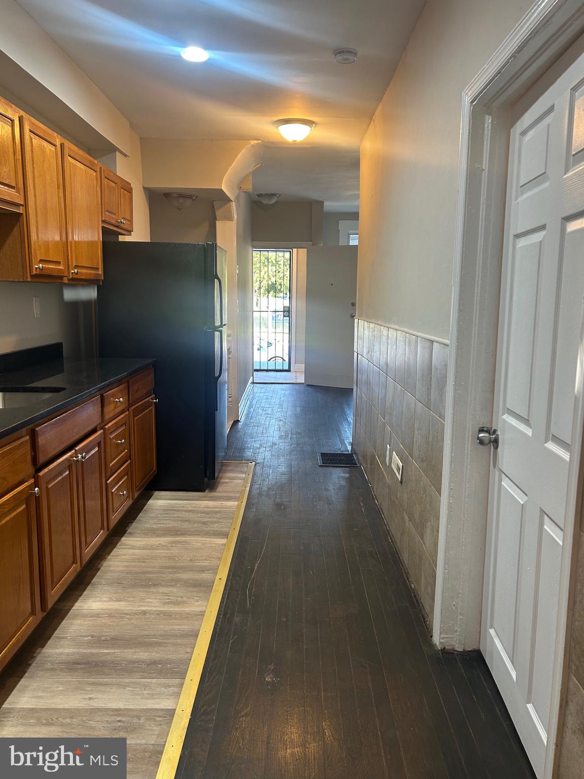 FALLSTAFF - Residential Lease