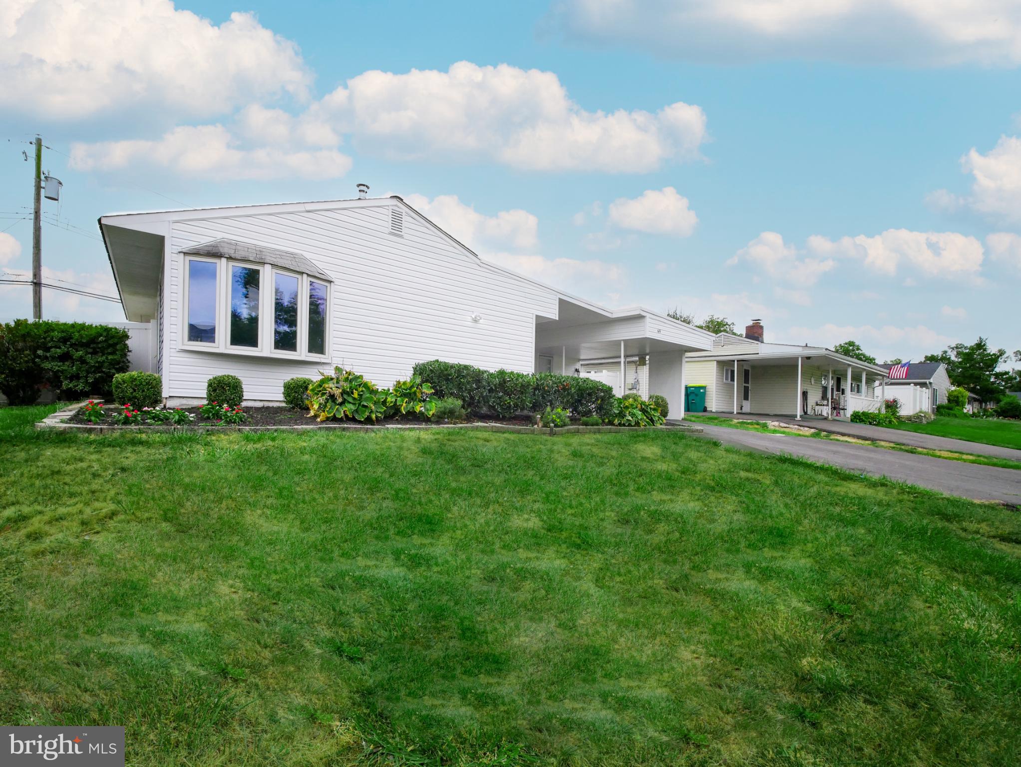 Welcome home to 69 Tulip Lane, a stunning, recently remodeled property in the heart of Levittown! This charming 3-bedroom, 2-full-bath home combines classic charm with a modern, move-in-ready feel, offering everything you've been searching for.
Step inside to discover a beautifully renovated interior where every detail has been thoughtfully updated. The main living space flows seamlessly into a brand-new kitchen, perfect for both everyday living and entertaining. The updated bathrooms offer a spa-like retreat, ensuring comfort and style.
Key features include:
3 spacious bedrooms and 2 full bathrooms, providing ample space for everyone.
A fully remodeled kitchen with modern finishes and appliances.
An open, flowing layout that feels both spacious and inviting.
Fresh paint and new flooring throughout, creating a clean, modern aesthetic.
Located in a desirable Levittown neighborhood, this home is a true gem. It is also situated within the highly-regarded Pennsbury School District, a major plus for families. The fully fenced-in backyard with a convenient storage shed provides the perfect private space for outdoor activities and all your storage needs. Don't miss your chance to see this incredible property in person. It's ready for you to move in and start making new memories.