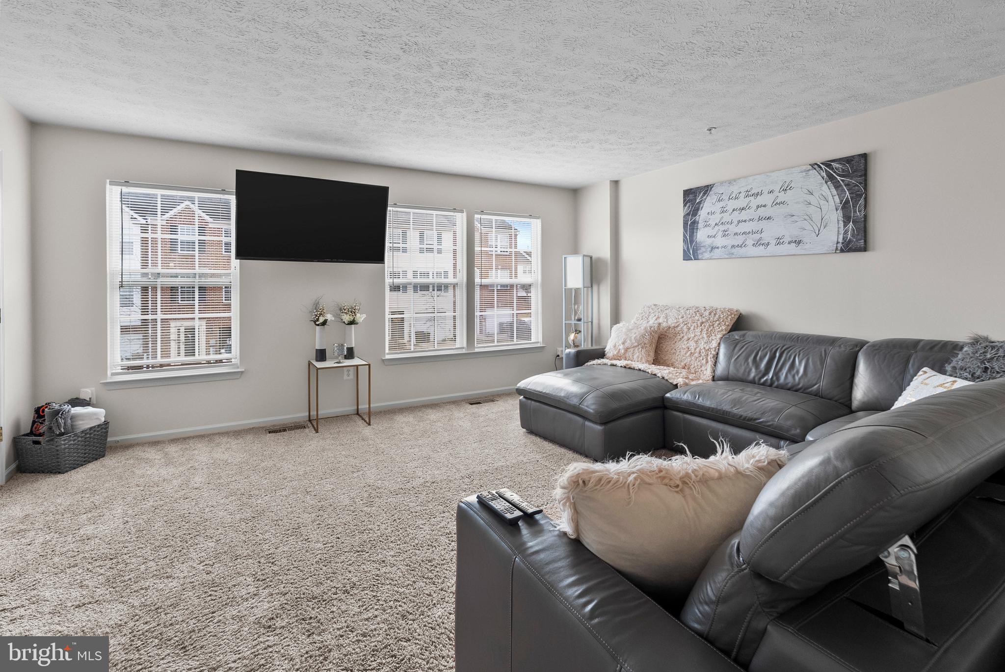 MIRAMAR LANDING - Residential