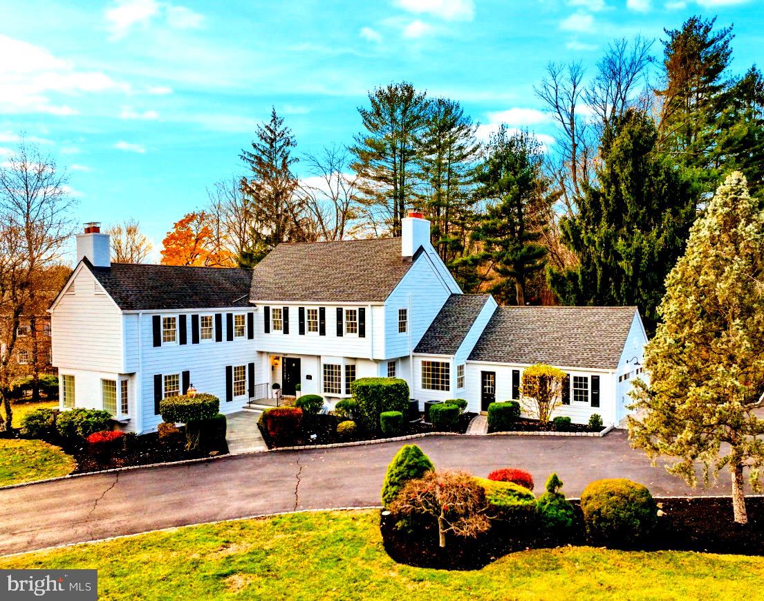 This Classic Princeton Craftsman Style Home is Situated on over an acre / This home has hardwood floors throughout / the bathrooms have been fully renovated / the gourmet kitchen has Viking appliances and a sunny breakfast room / This is a great home for entertaining / The basement is a finished recreation space / This home has endless possibilities!
This lot is large enough have an ADU