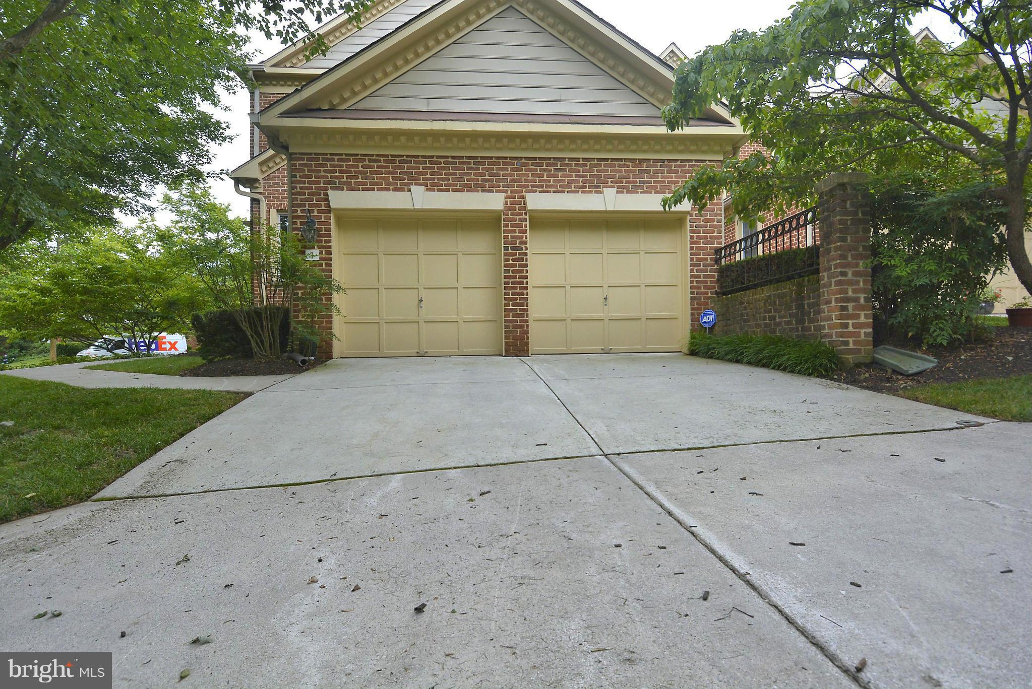 THE CLOISTERS AT CHARLES - Residential