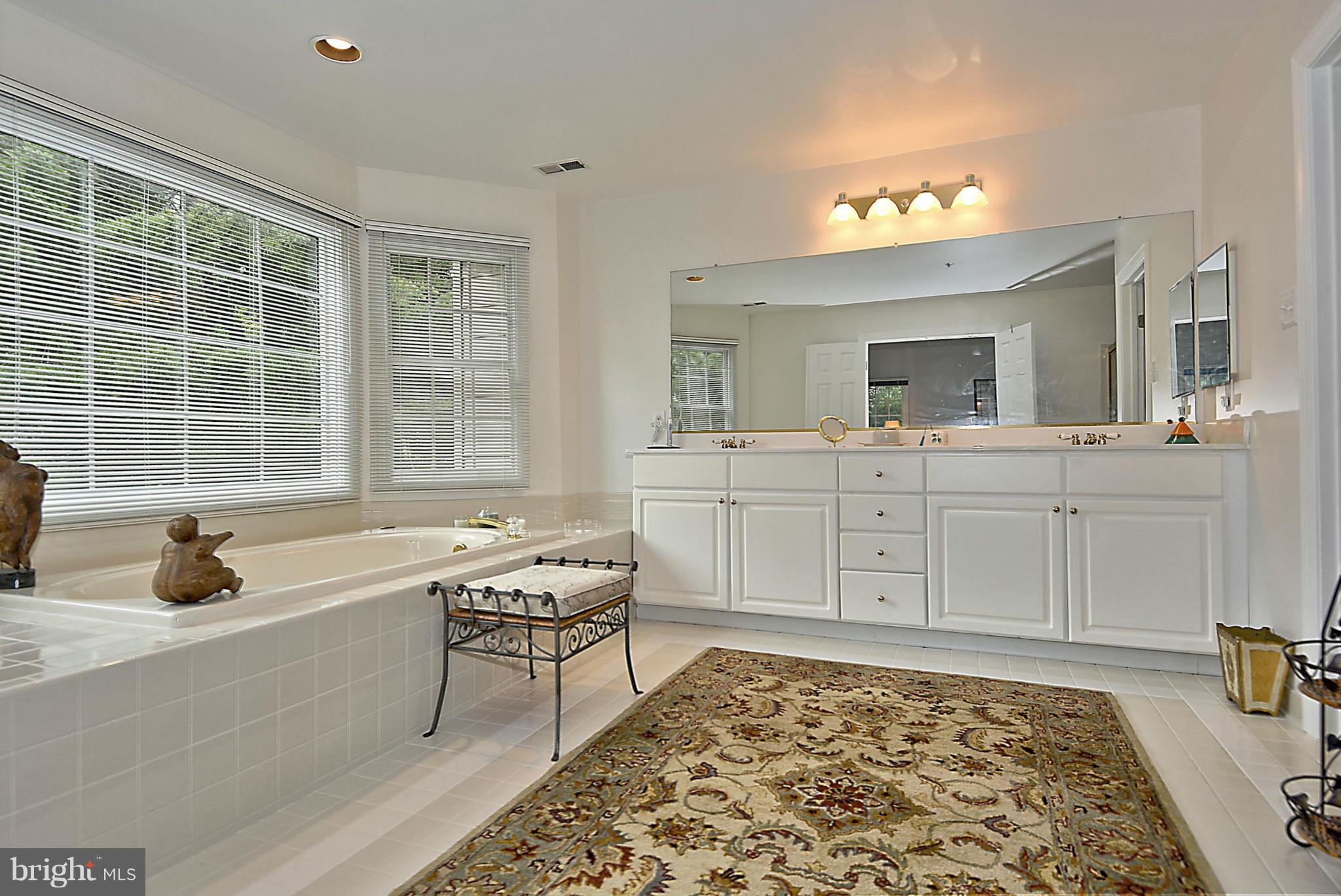 THE CLOISTERS AT CHARLES - Residential