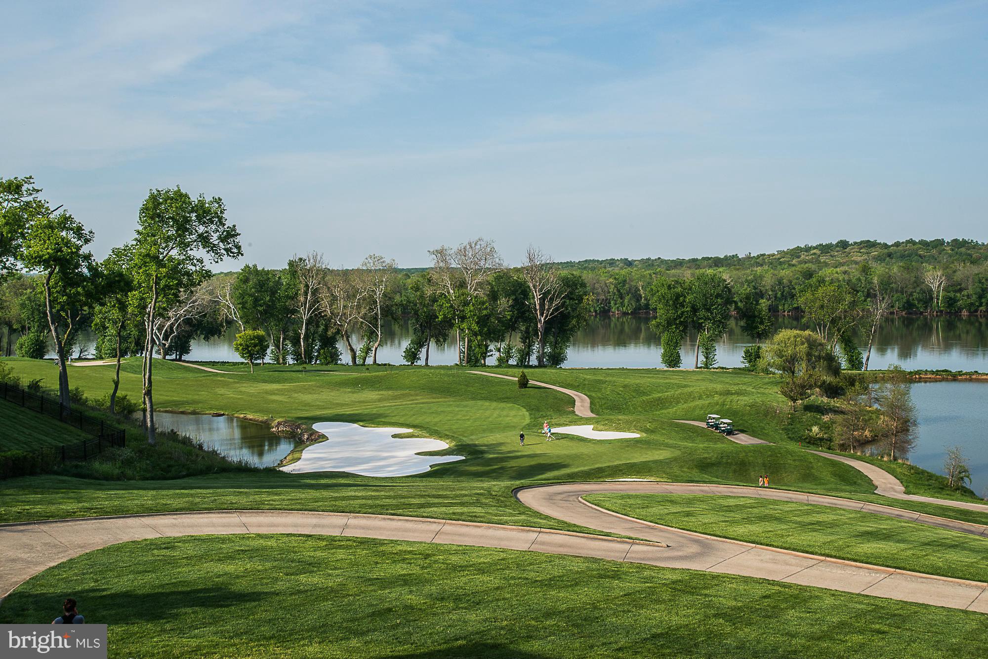 RIVER CREEK - Residential