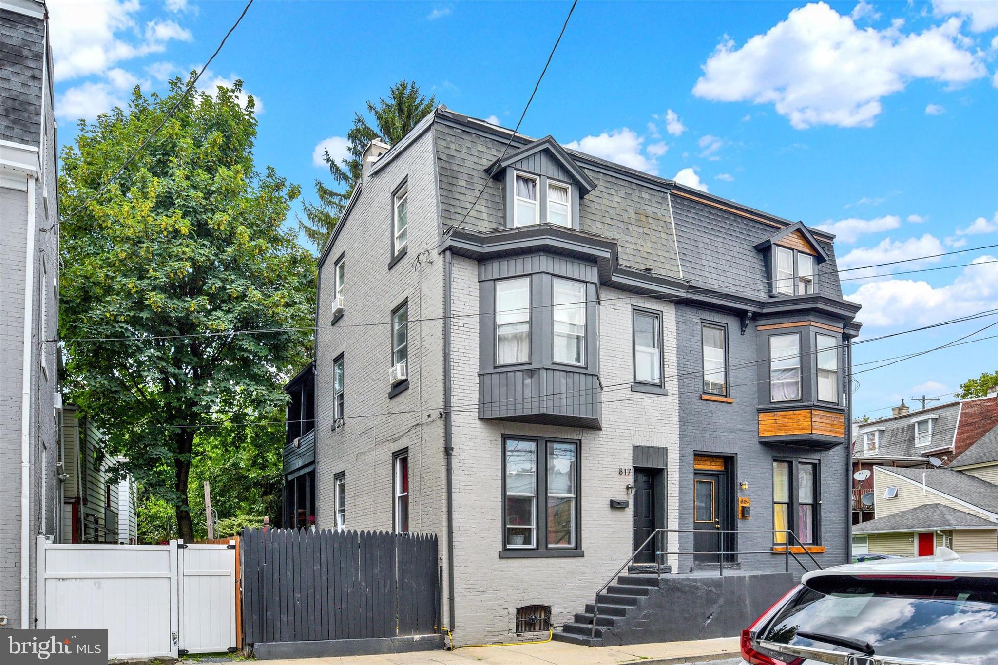 This well maintained property is a great investment opportunity or perfect for an owner-occupant. The exterior was freshly painted within the past year, and major mechanical updates have already been taken care of including a newer water heater, furnace, and many updated windows. Currently rented on a month-to-month lease for \$1,000/month, with plenty of upside potential for increased rental income. The home is in great condition and offers a strong return with minimal maintenance needed. Don’t miss this opportunity to own a solid property in Lebanon.