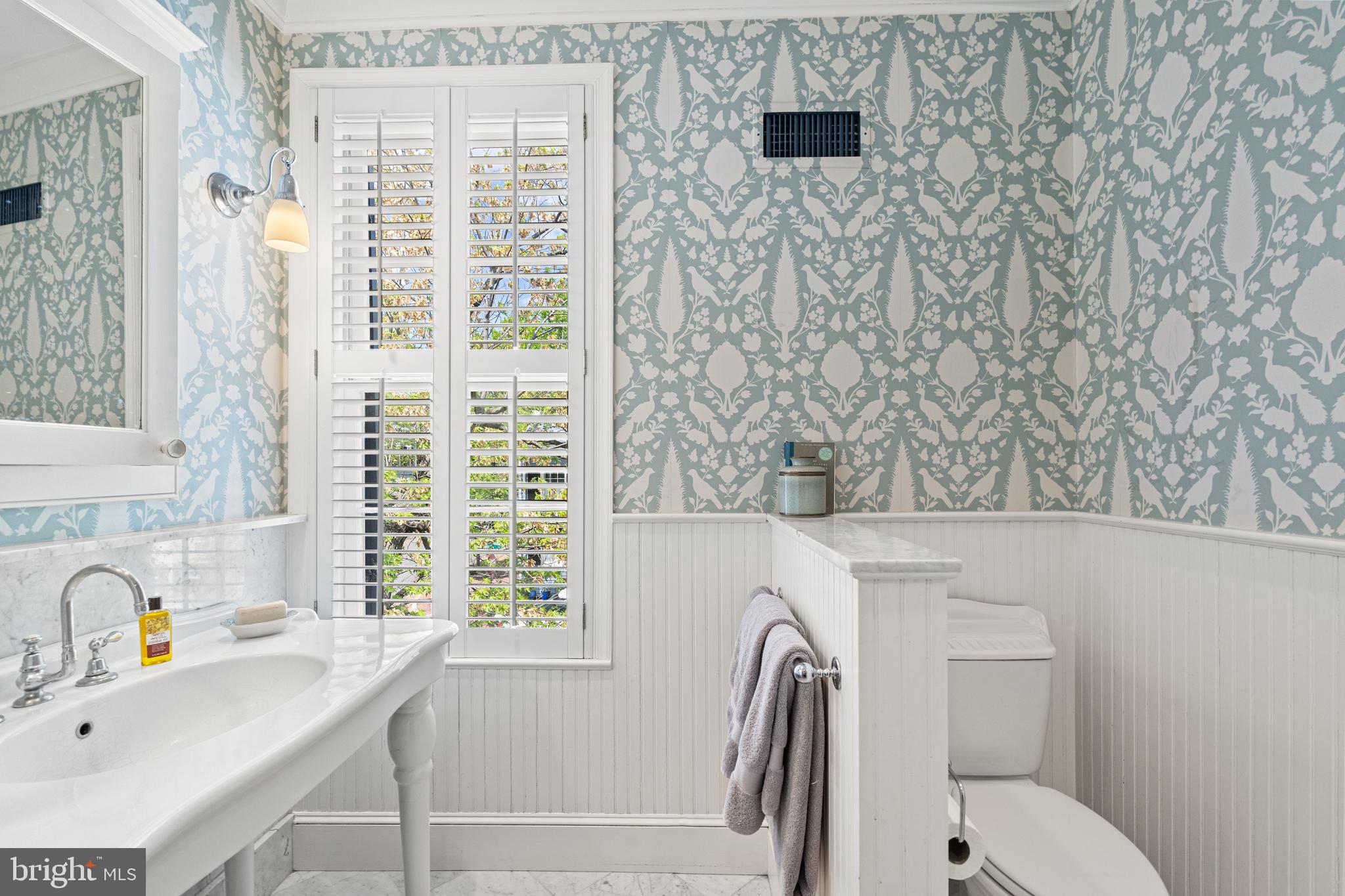 OLD TOWN ALEXANDRIA - Residential Lease