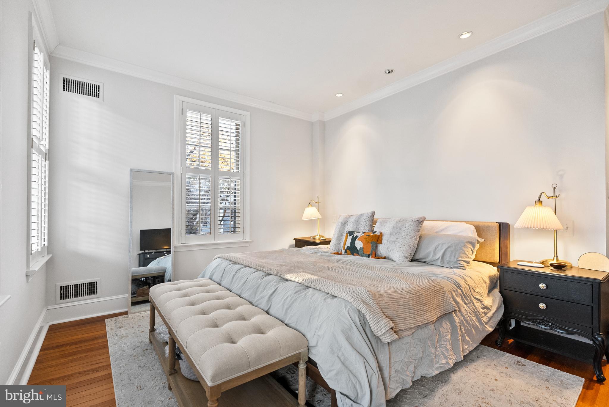 OLD TOWN ALEXANDRIA - Residential Lease