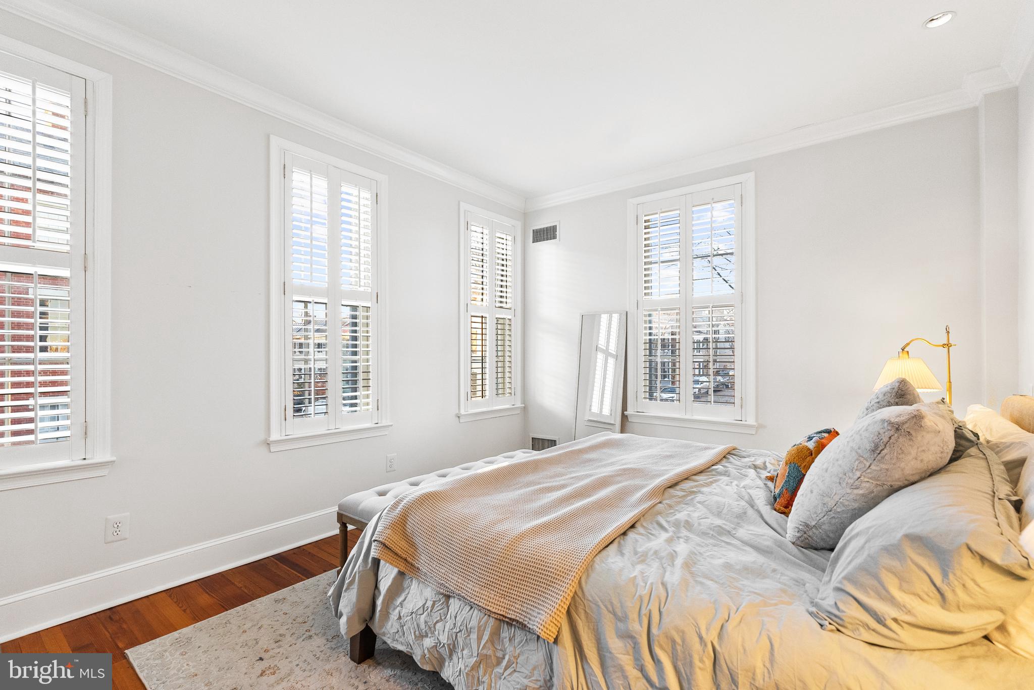 OLD TOWN ALEXANDRIA - Residential Lease