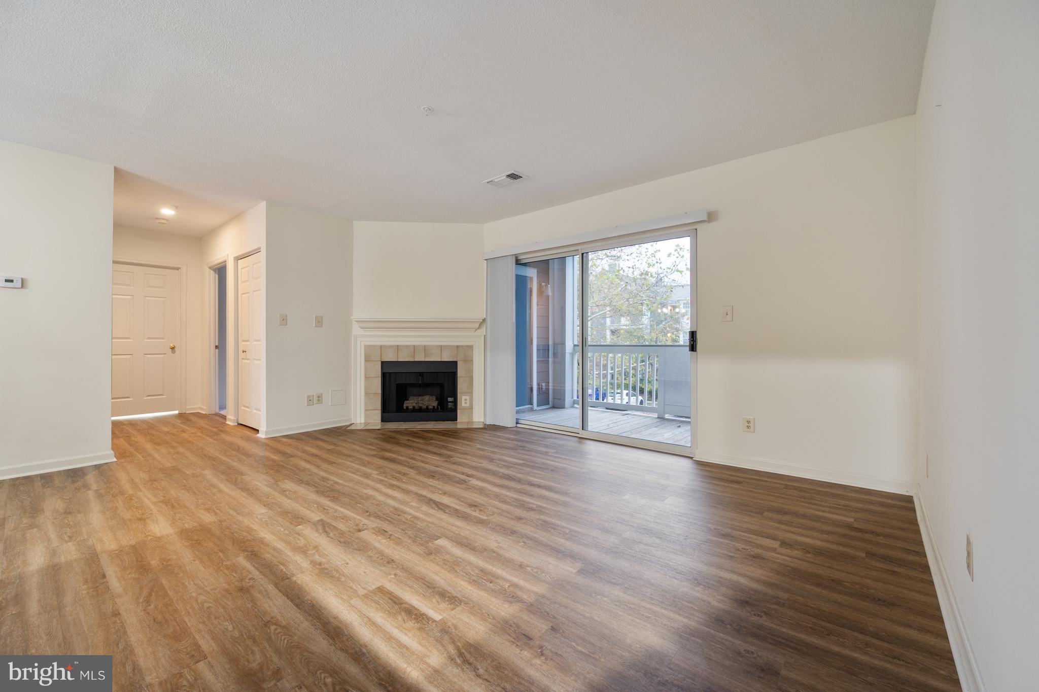 SOUTH GLEN - Residential