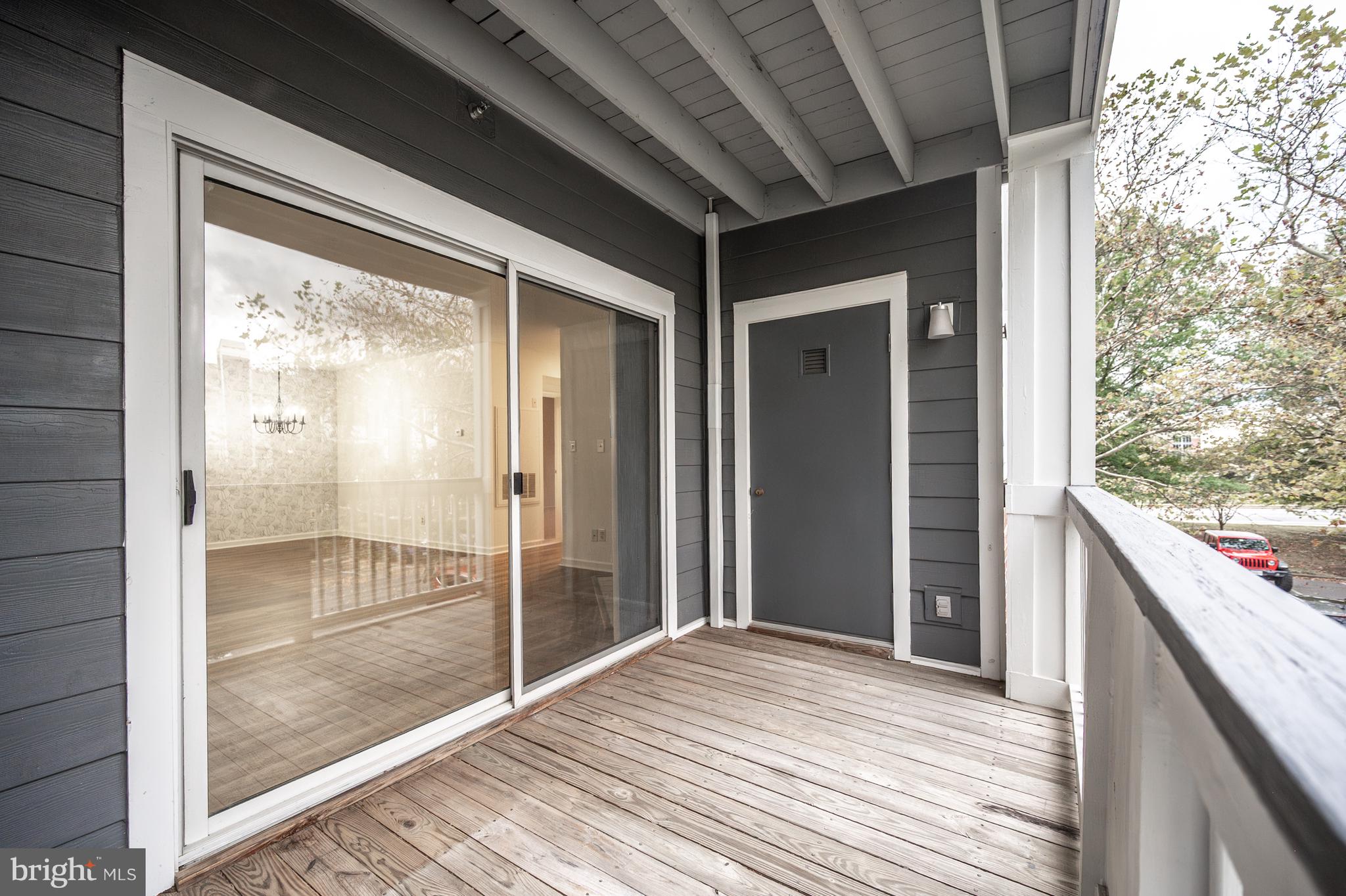 SOUTH GLEN - Residential