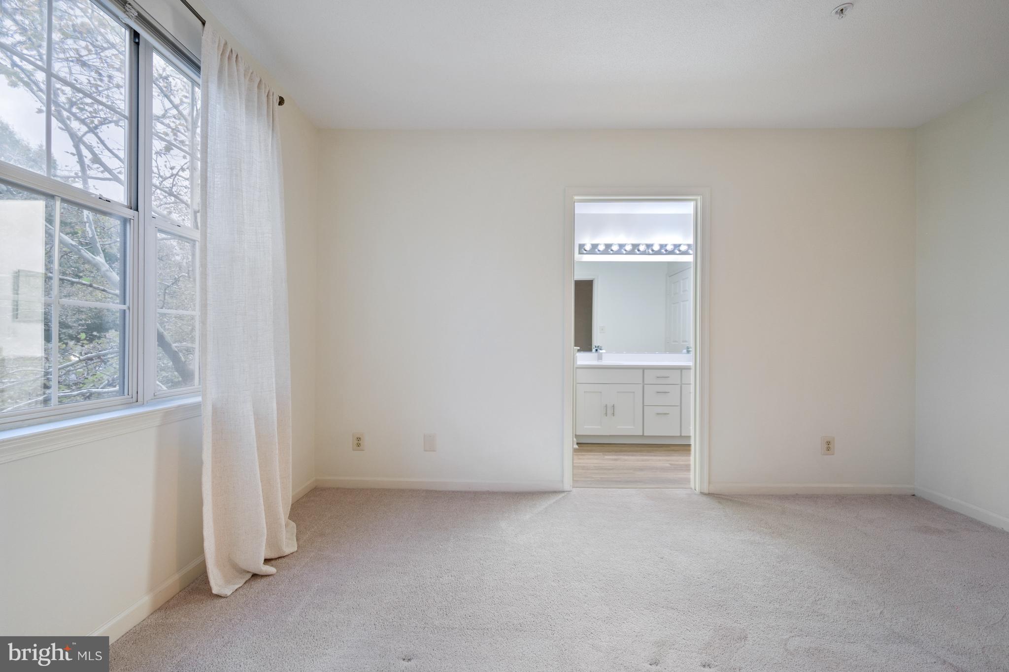 SOUTH GLEN - Residential