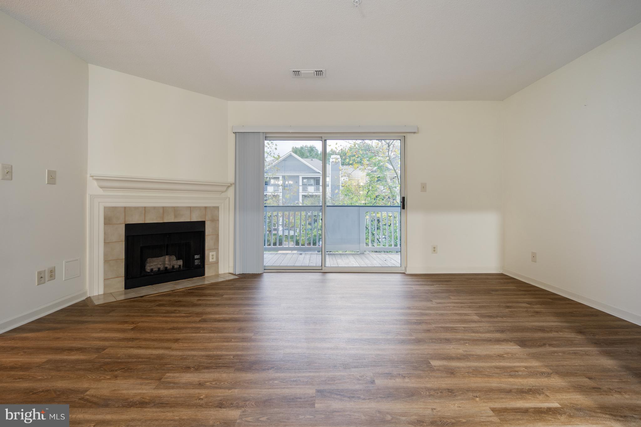 SOUTH GLEN - Residential