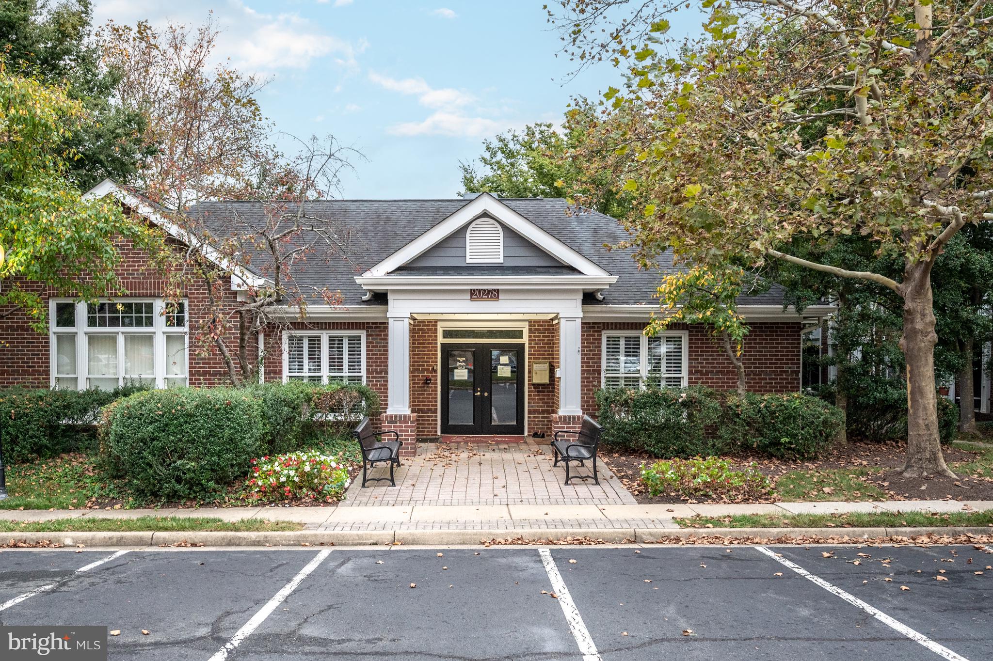 SOUTH GLEN - Residential