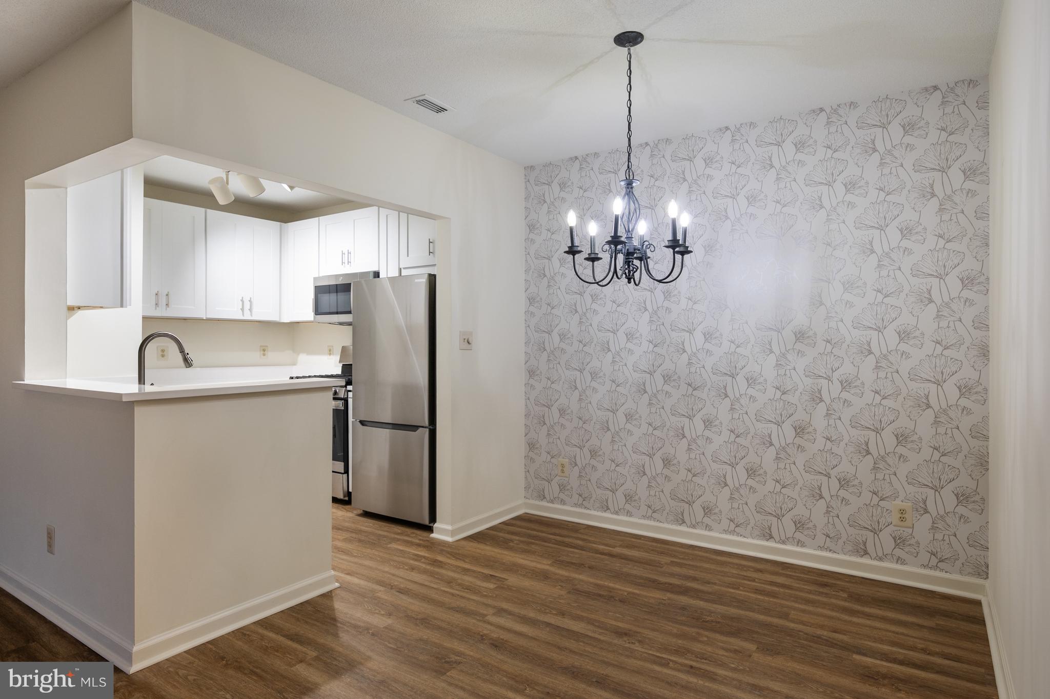 SOUTH GLEN - Residential