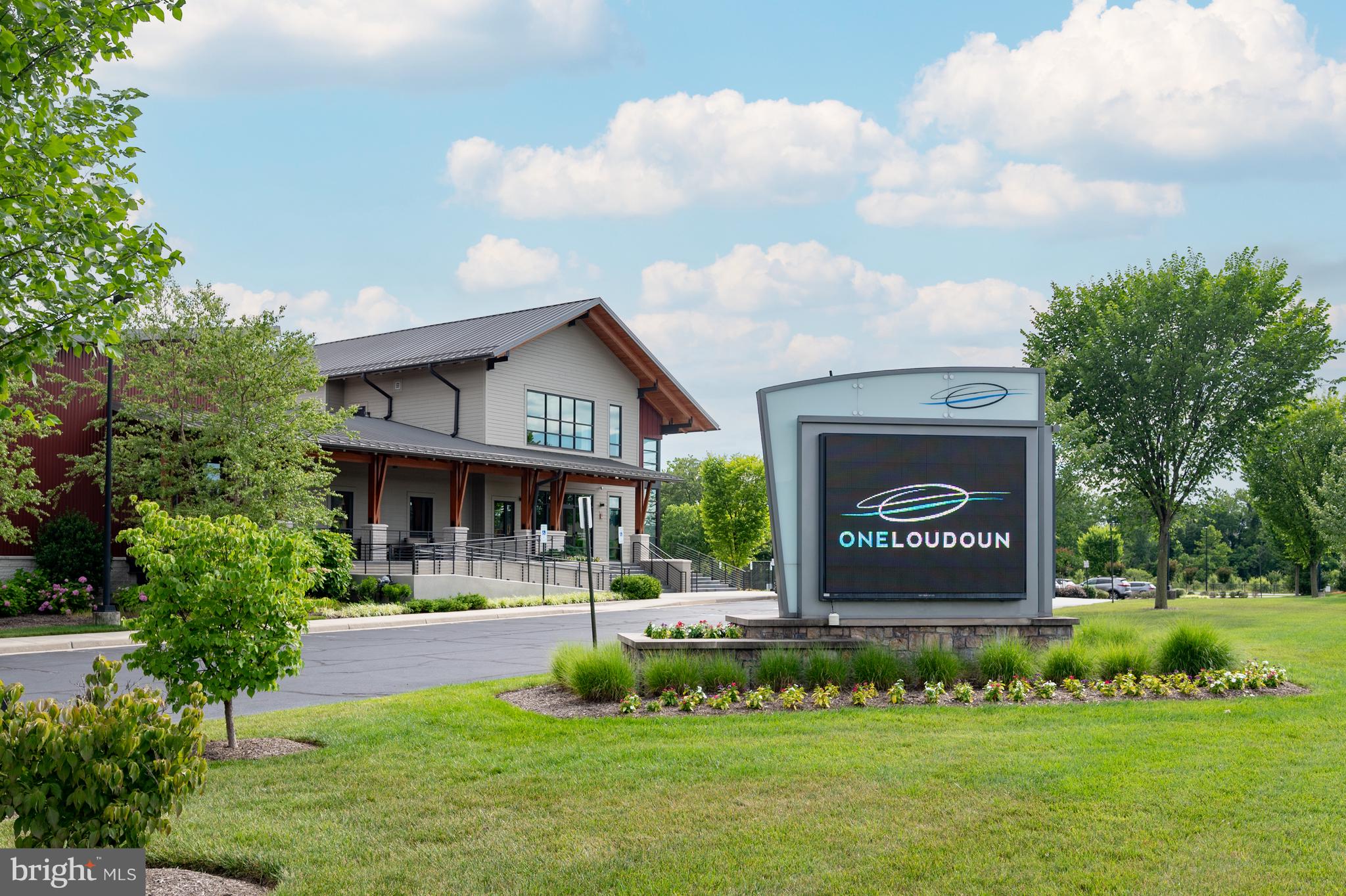 SOUTH GLEN - Residential