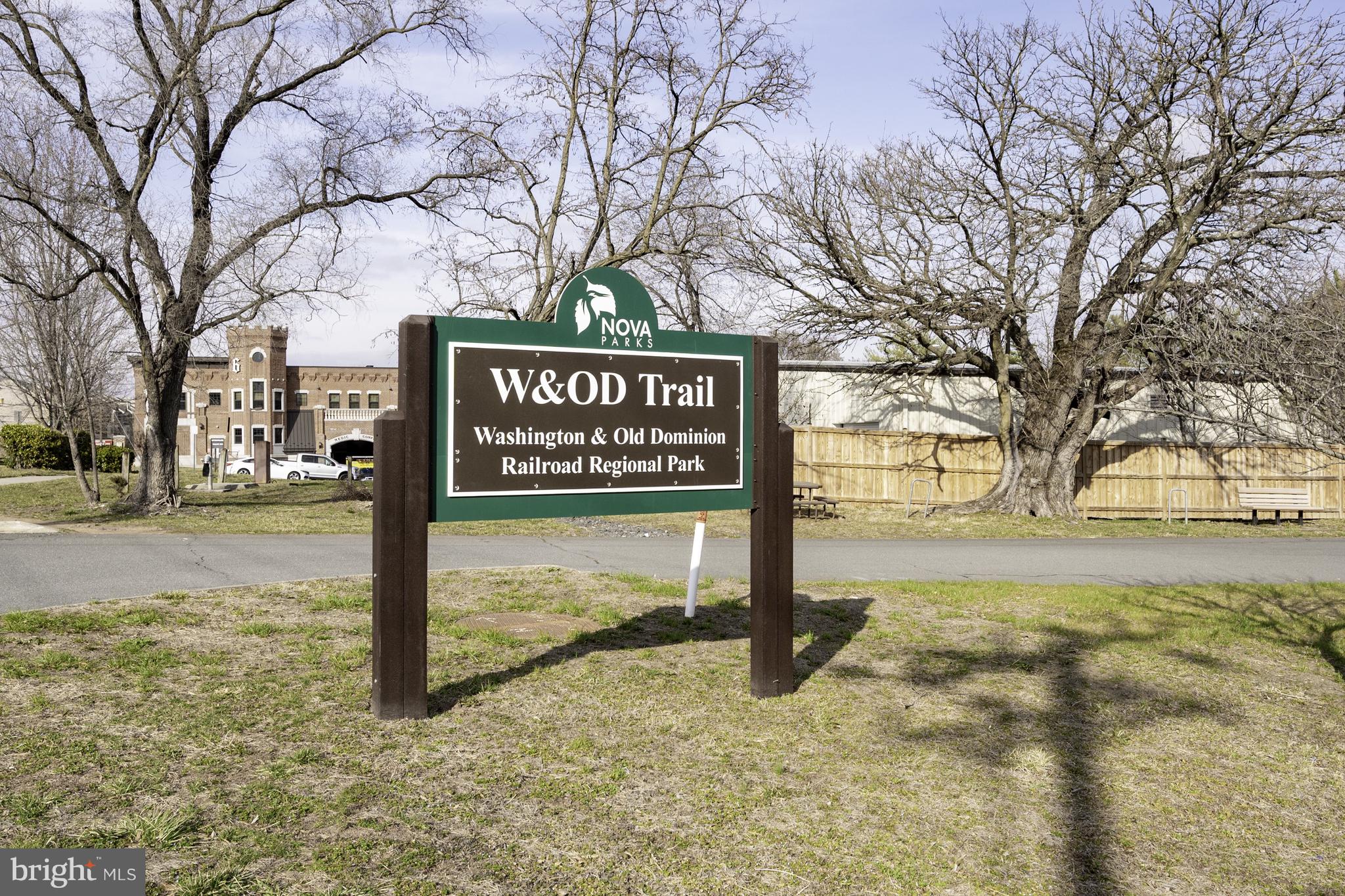 SOUTH GLEN - Residential