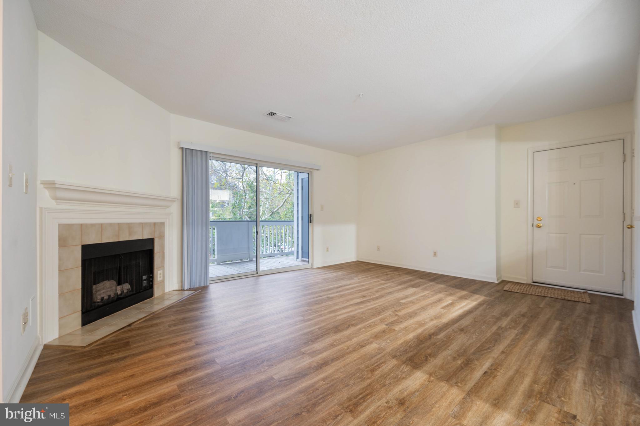 SOUTH GLEN - Residential