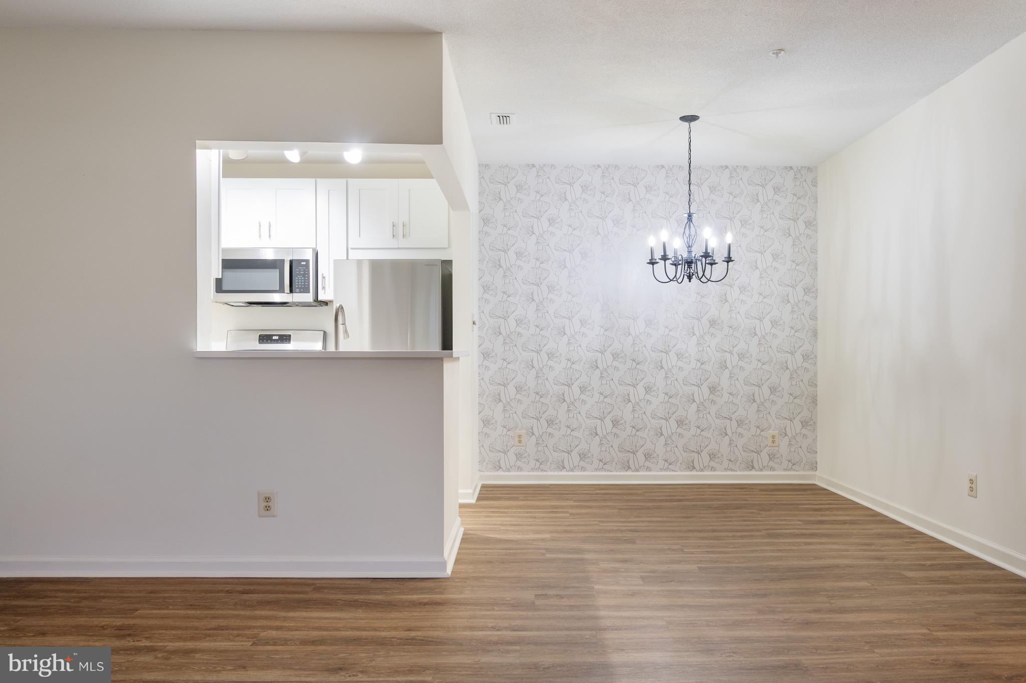 SOUTH GLEN - Residential